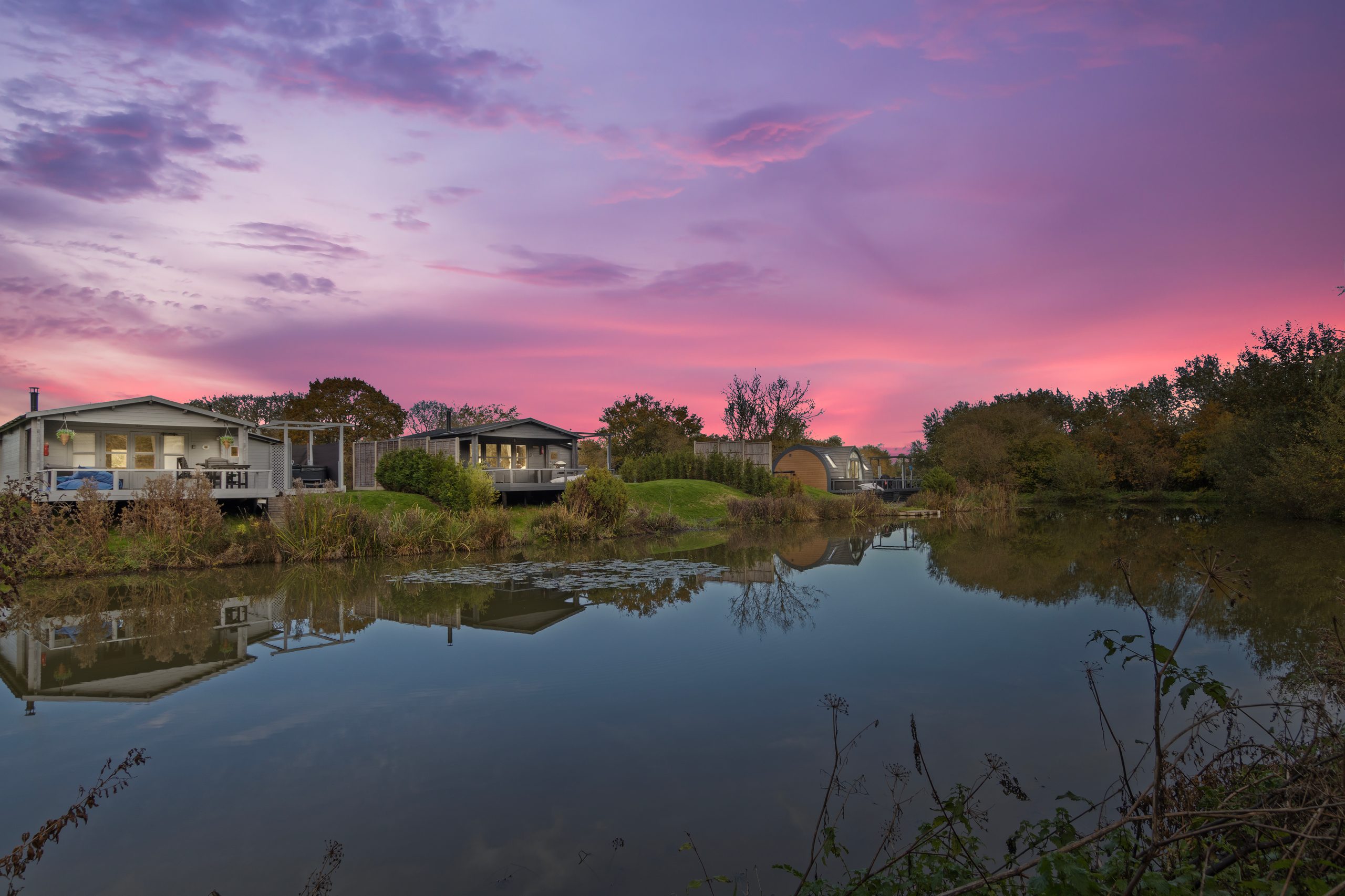 The Lakeside Lodges - Image 1