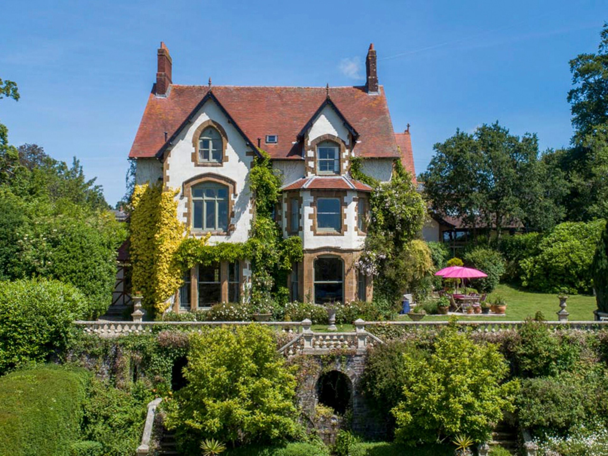 The Lost Manor