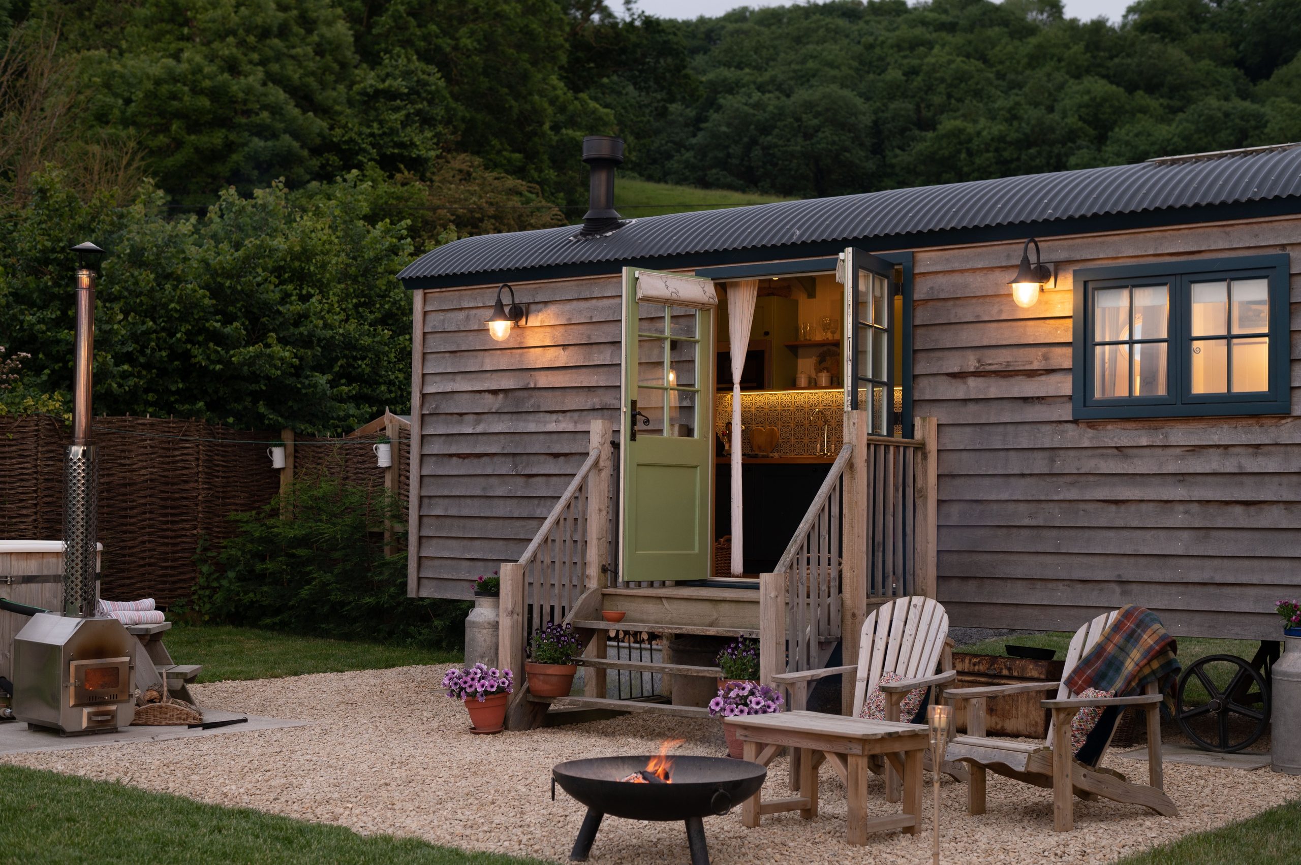 Collie Shepherds Huts - Image 1