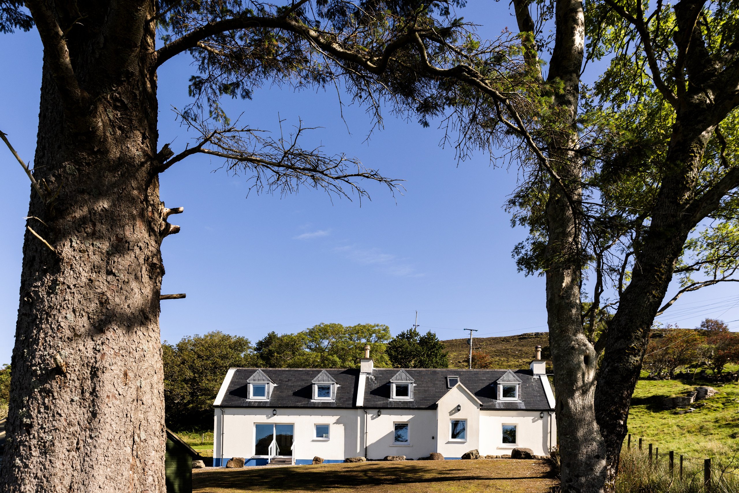 9 Achnacloich - Image 1