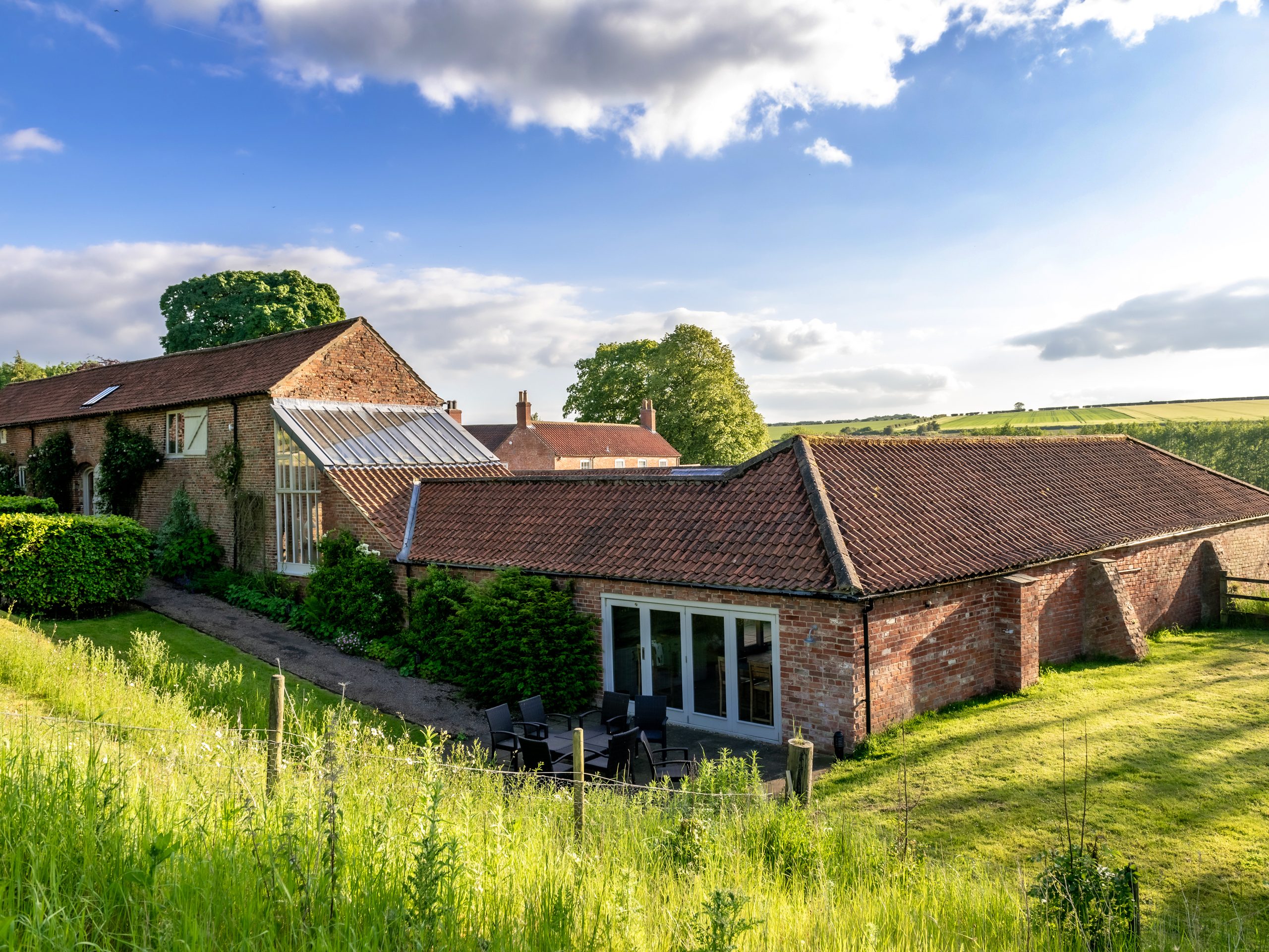 Marris Barn & Marris Cottage