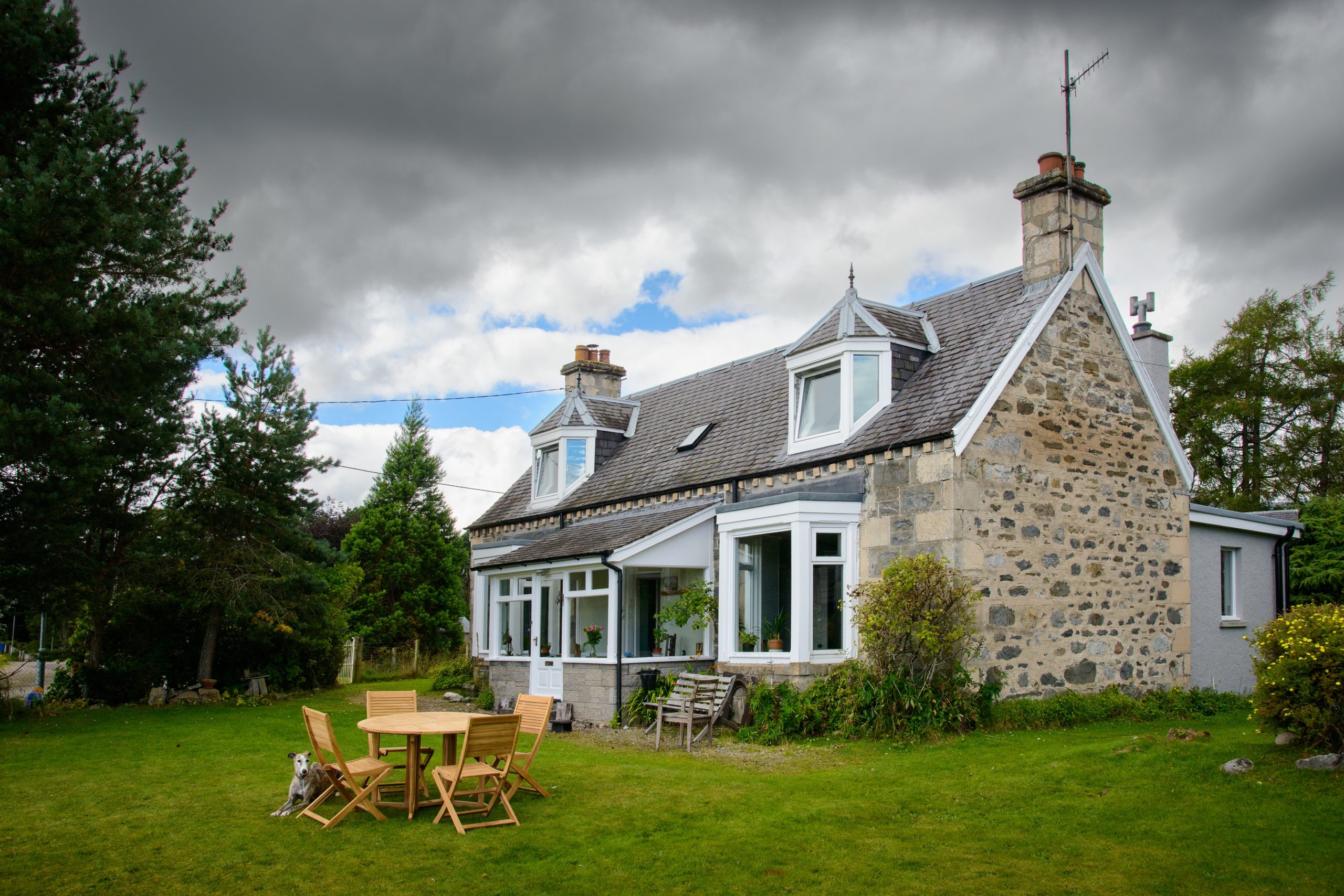 Ardbeag Cottage - Image 1