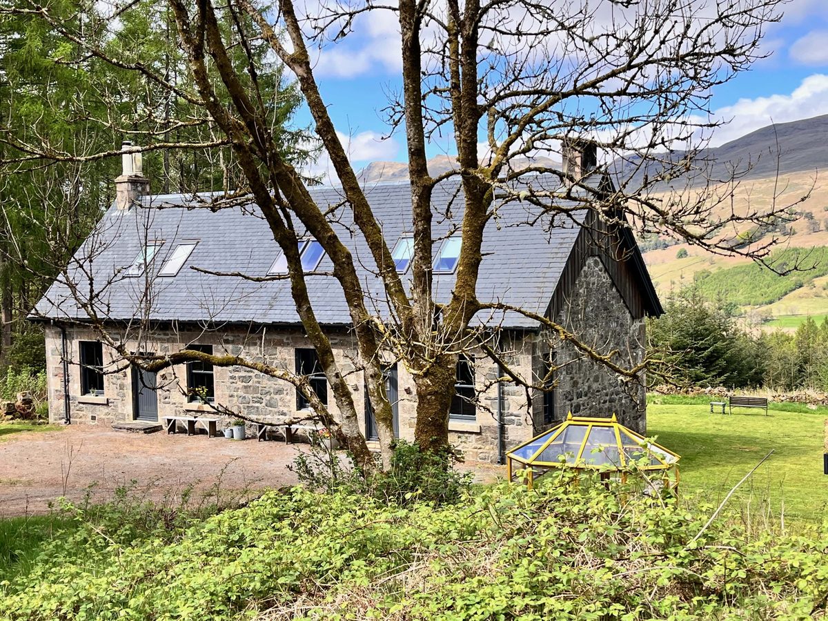 Railway Cottage Killin