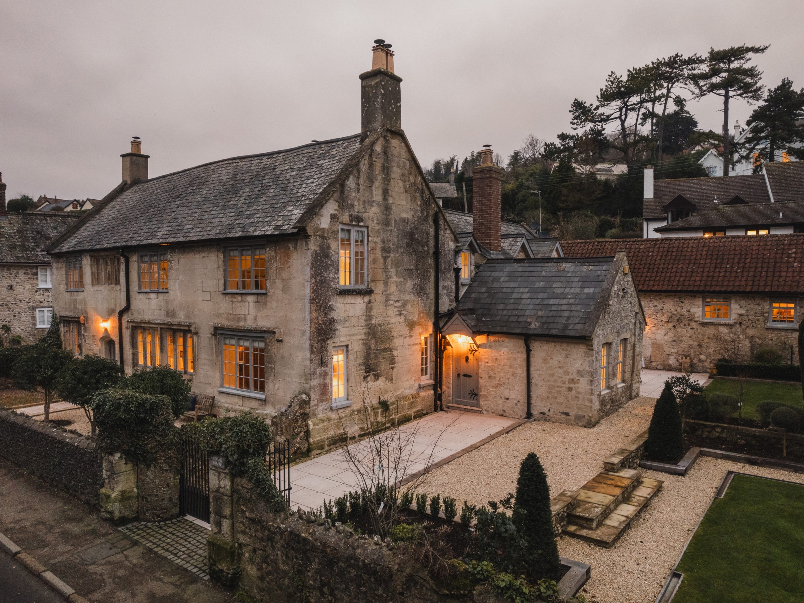 Starre Manor
