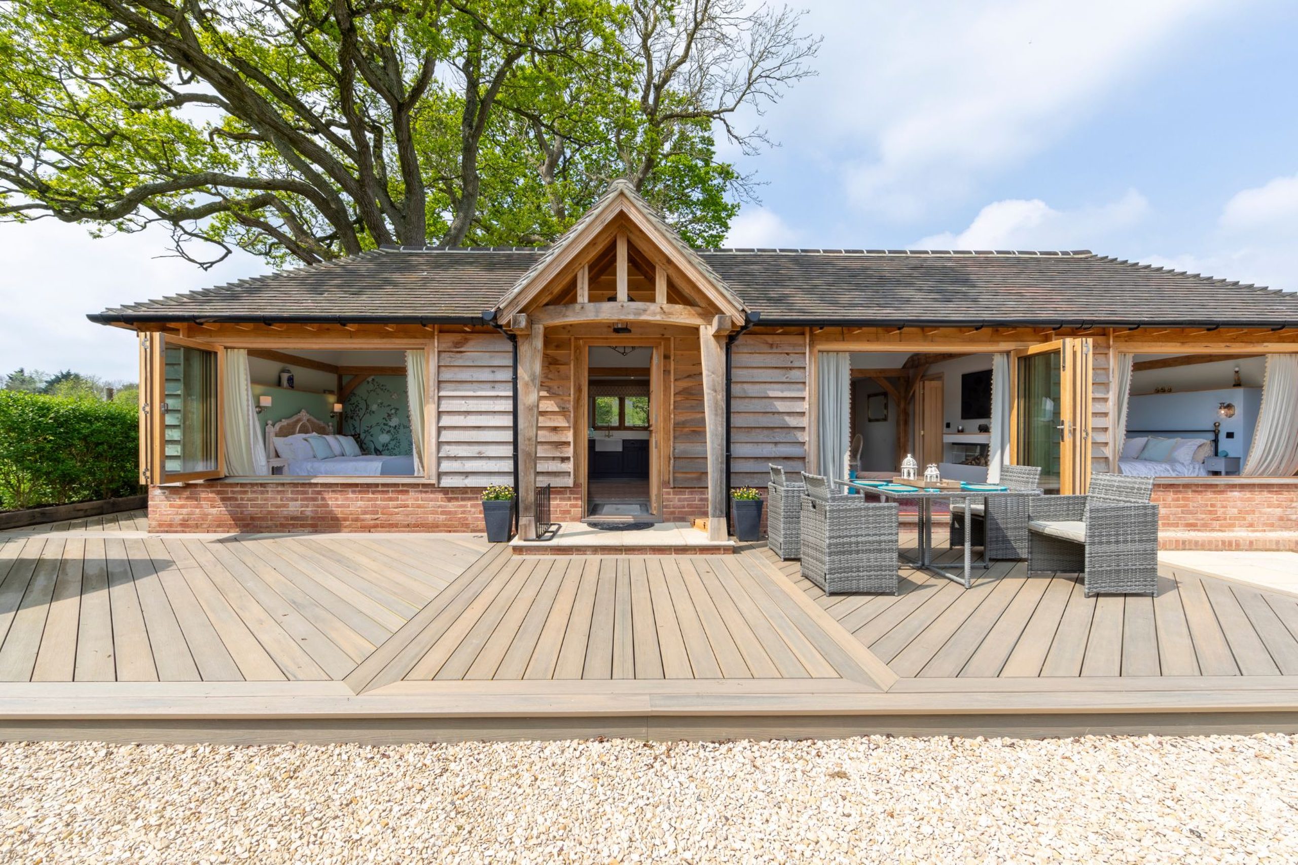 The Lodge at Leigh - Image 1