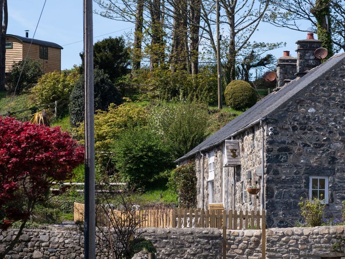 Workshop Cottage