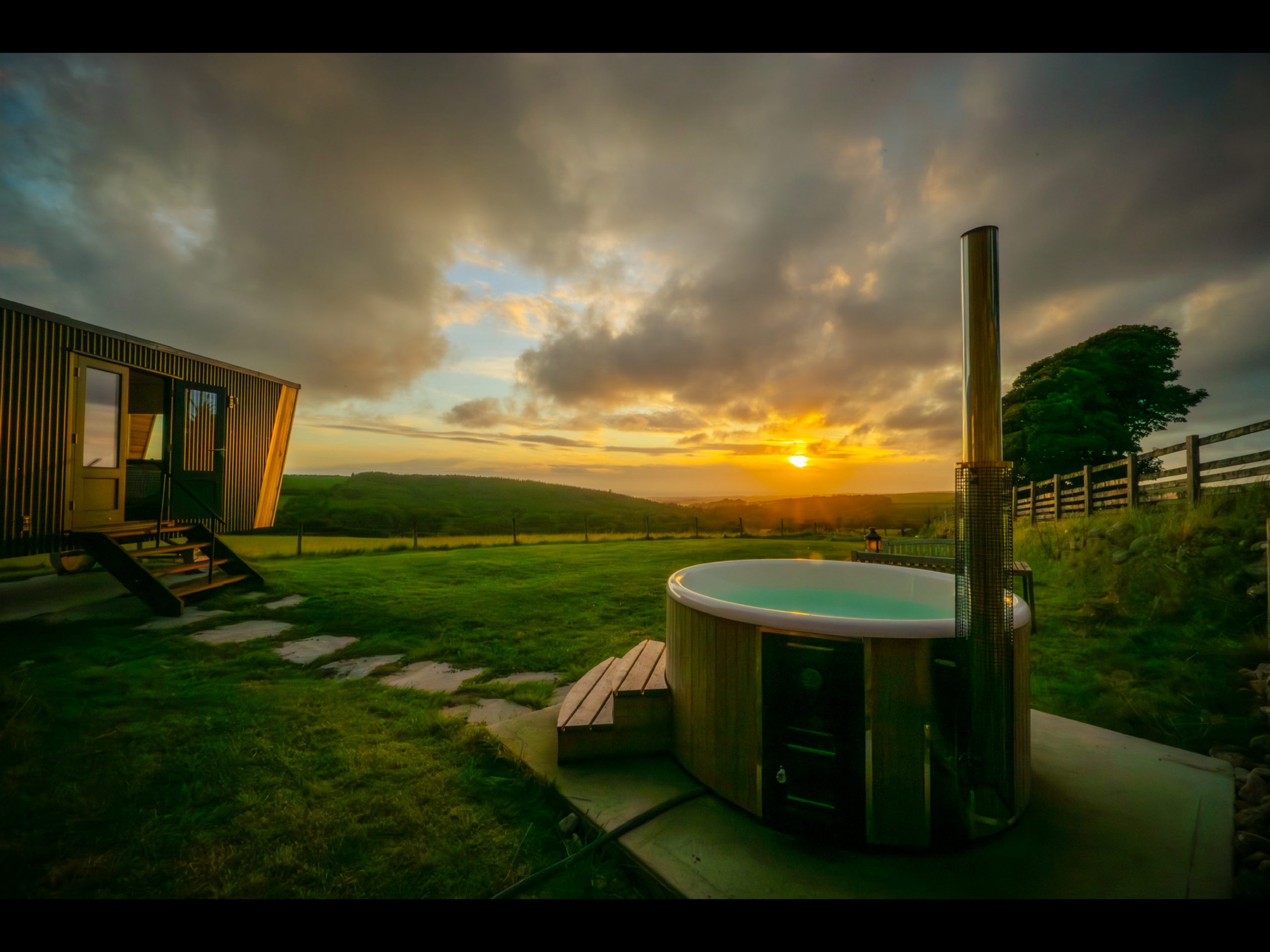 Laverock Shepherd's Hut