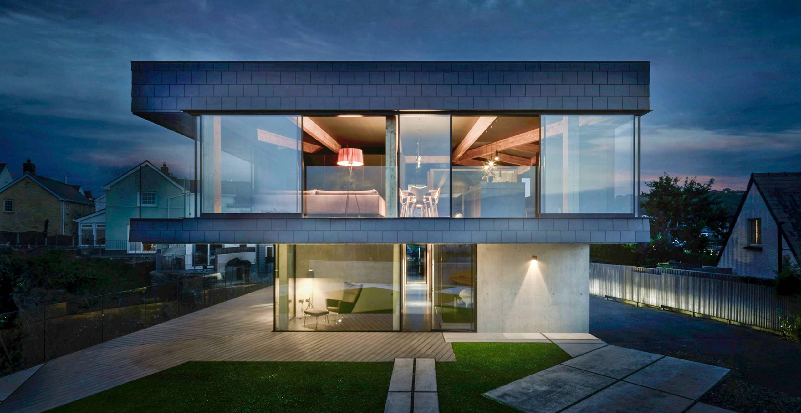 Edge House