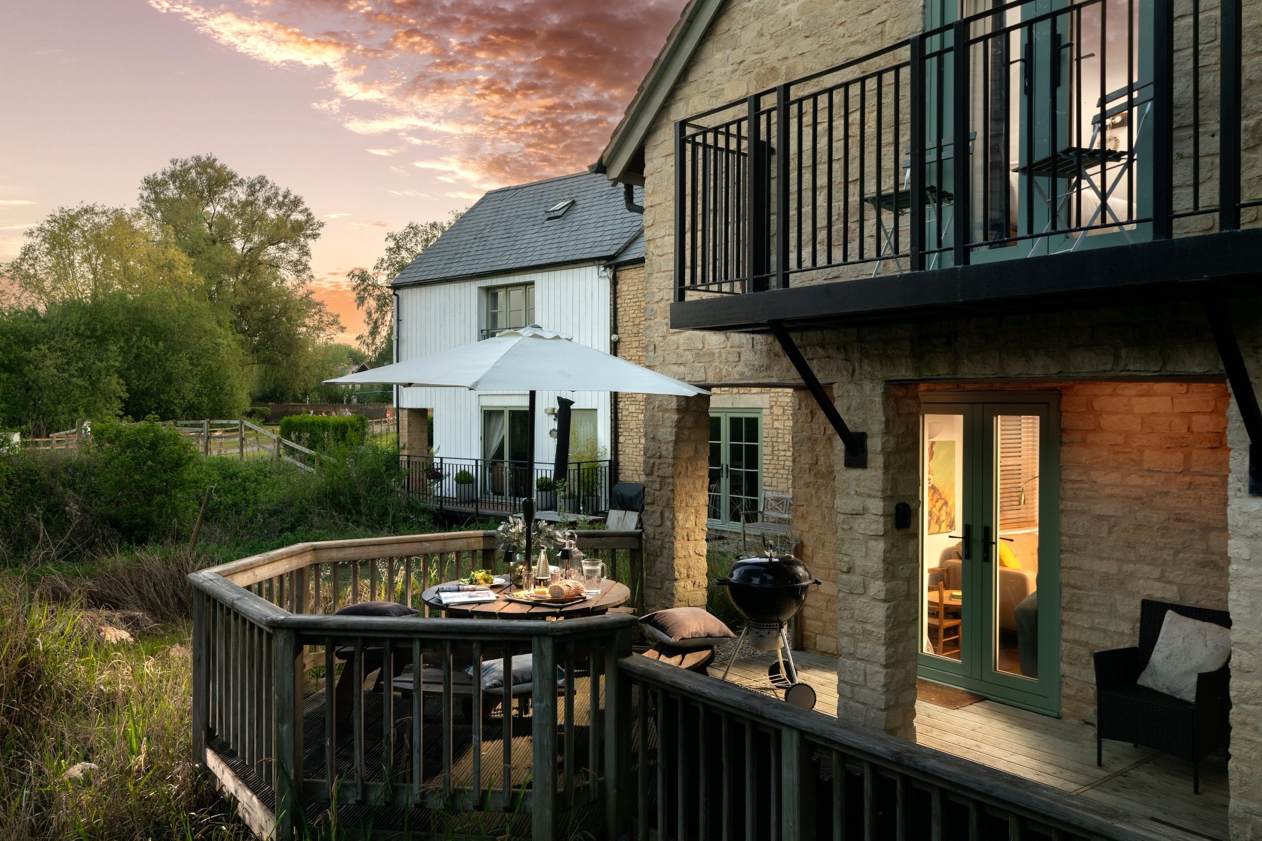 Cornerstone Cottage at Lower Mill Estate, Cotswolds - Image 1