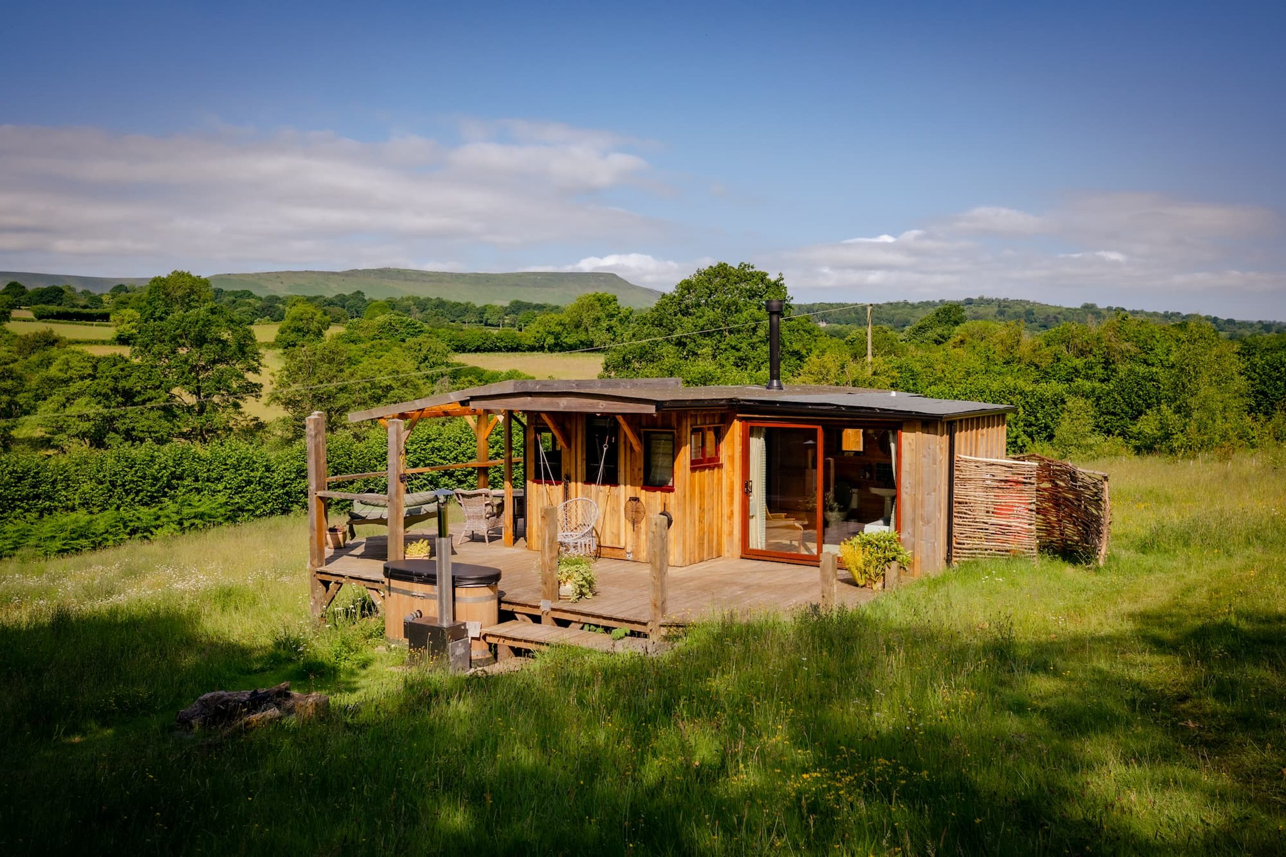 Cobnut Cabin - Image 1