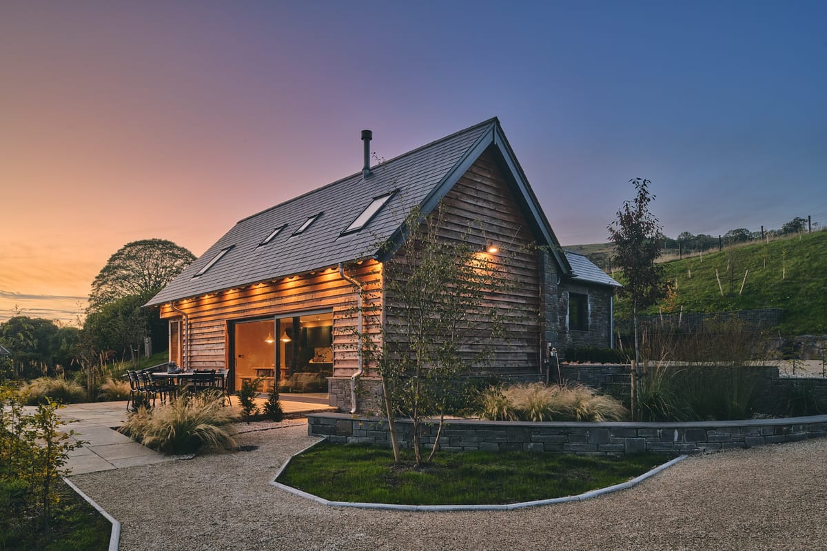 Hay Barn - Image 1