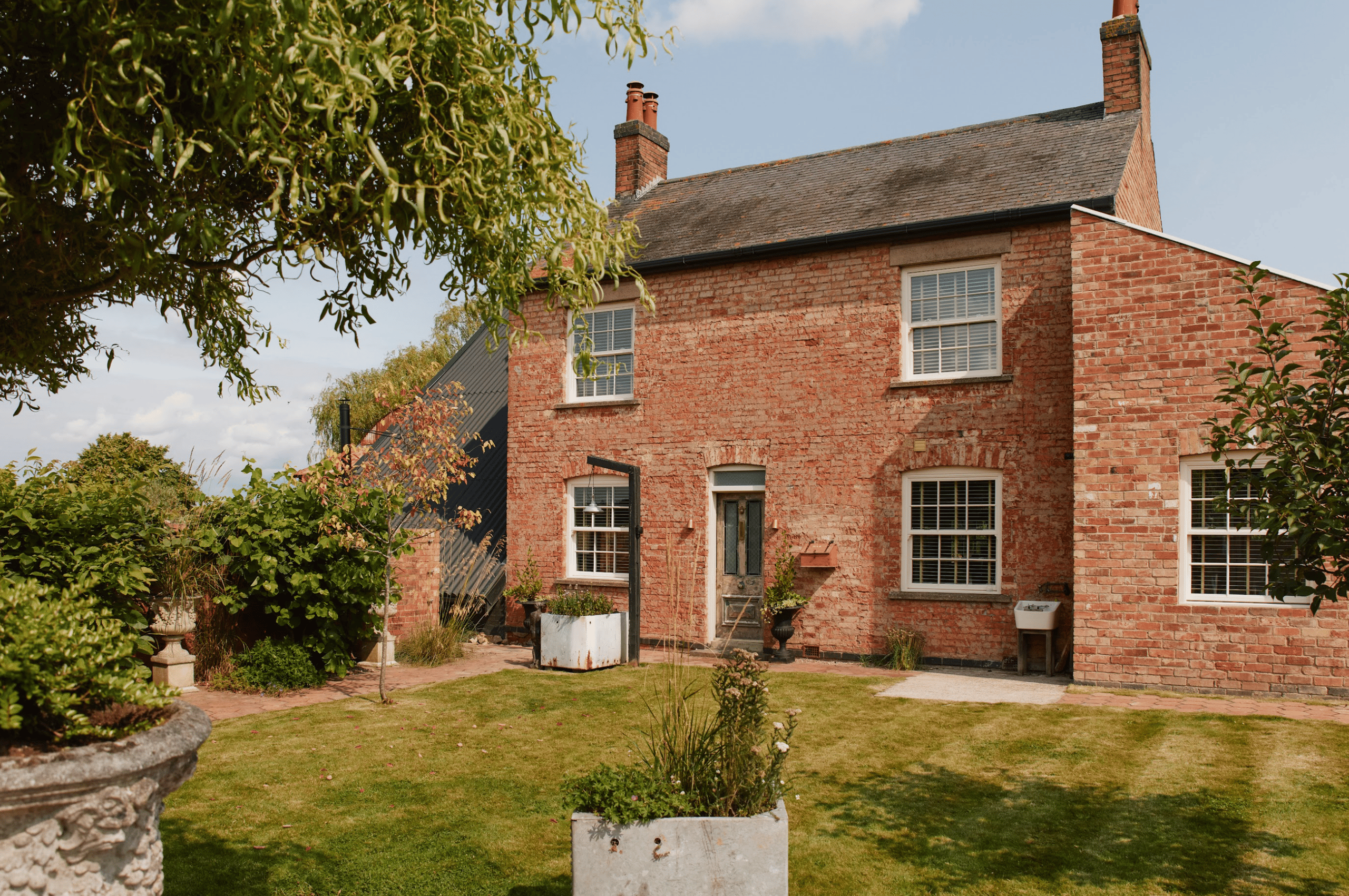 Freya's Farmhouse - Image 1
