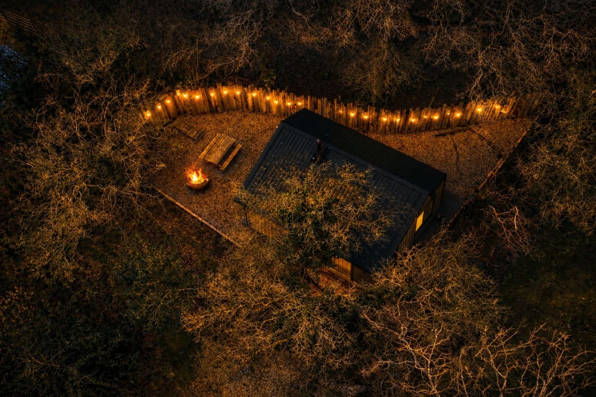 The Carpenters Cabin - Image 1