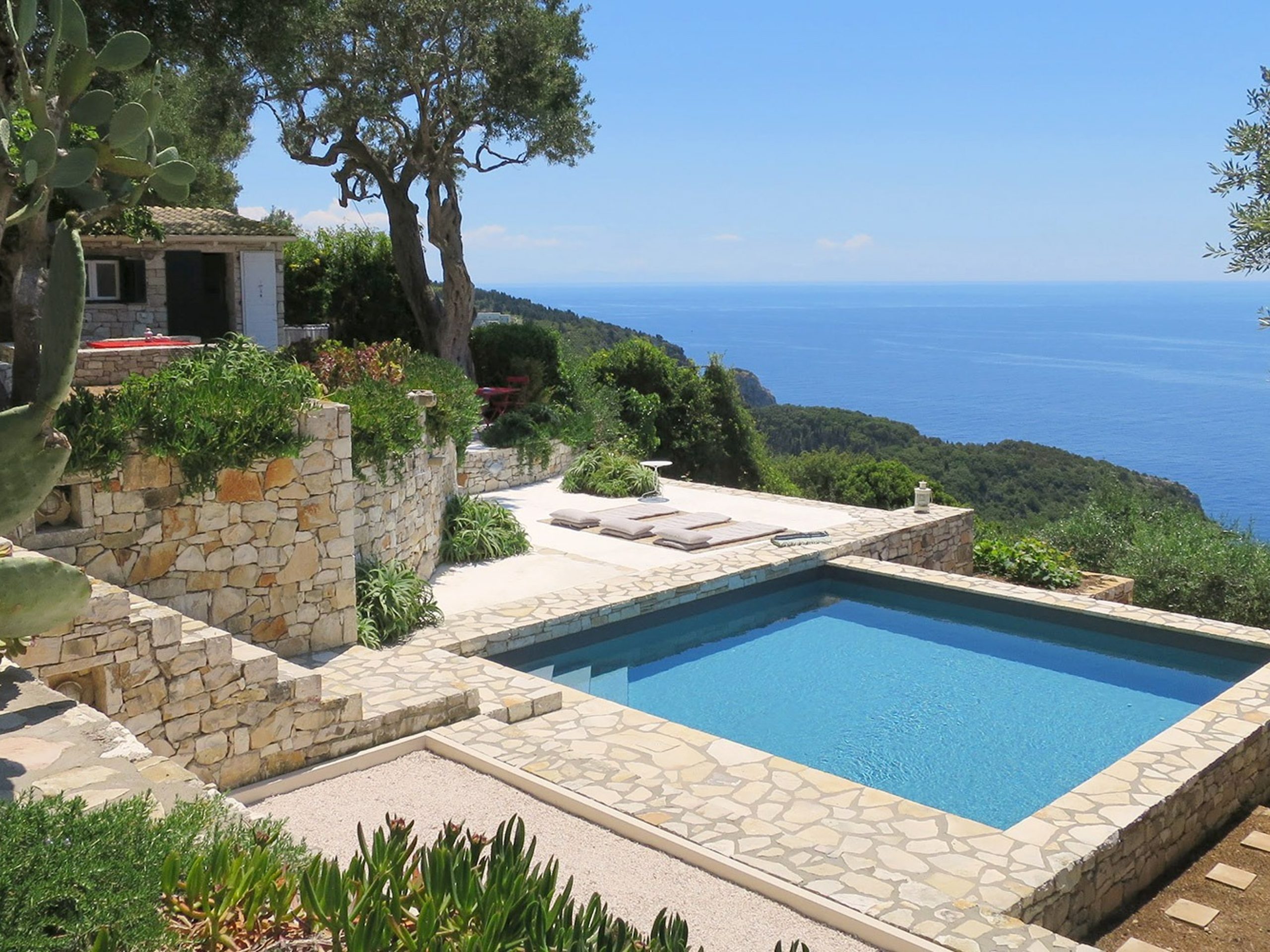 Zoe Paxos Holiday Home