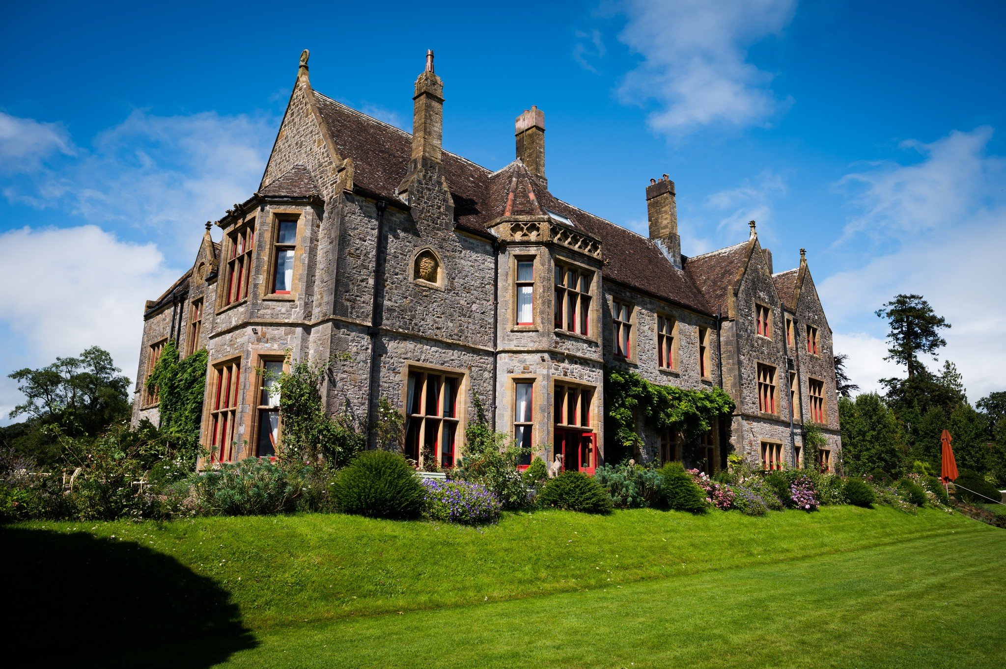 Huntsham Court