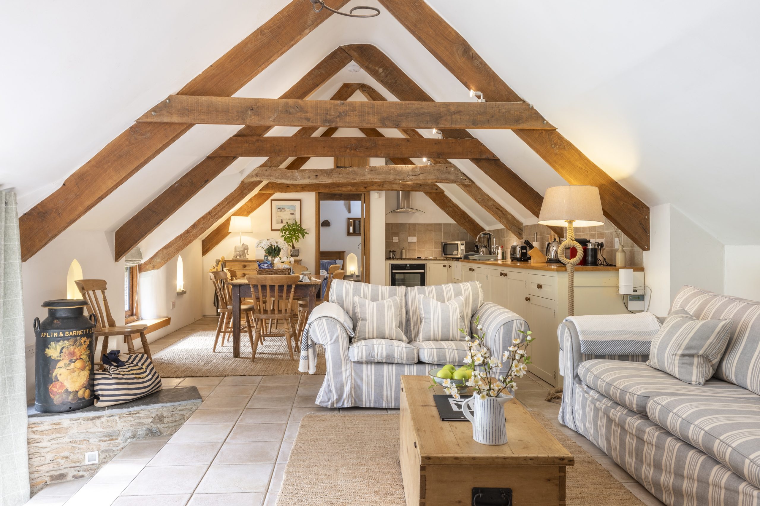 Cider Barn - Image 1