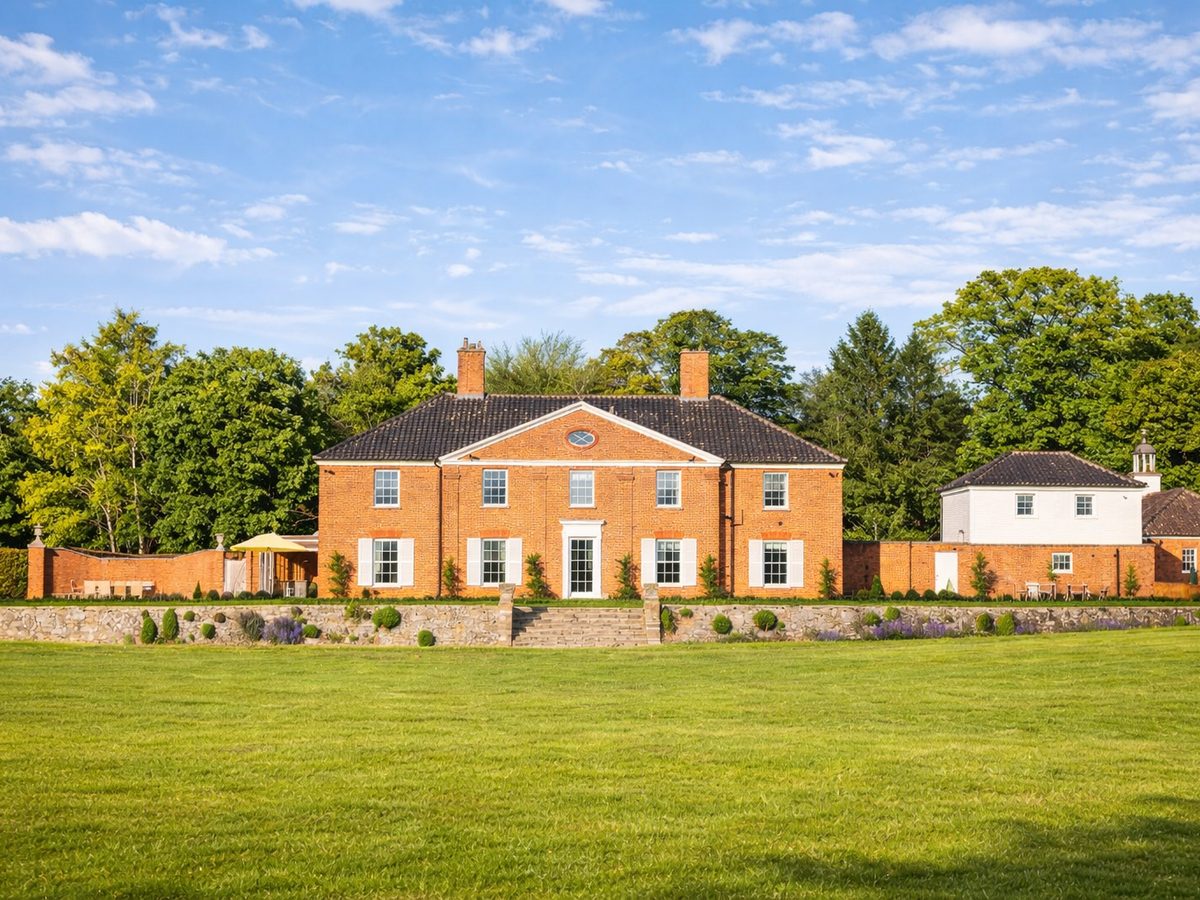 Wychwood House