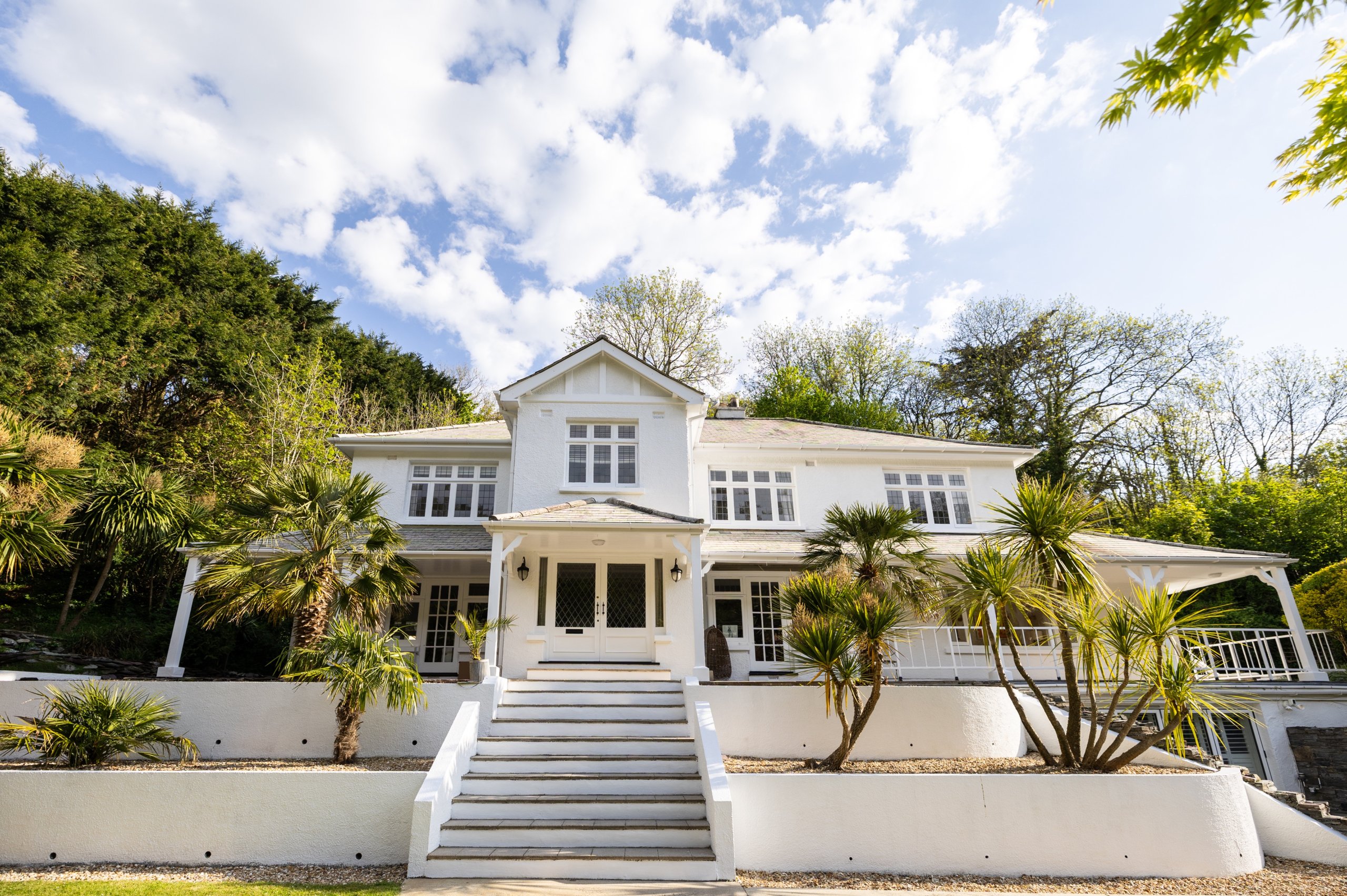 Palm Court - Image 1