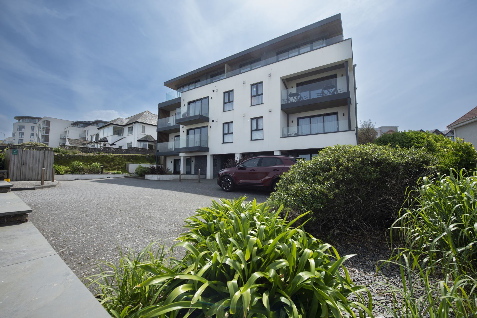 Number 9 Fistral House - Image 1
