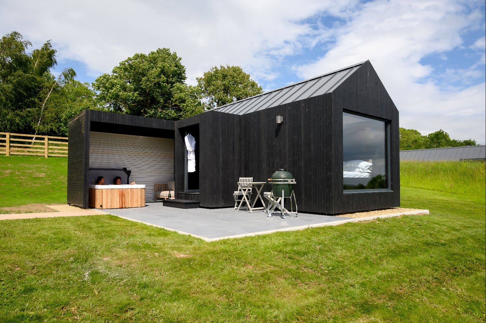 Greenbank Lodges - One Bed Lodges - Image 1