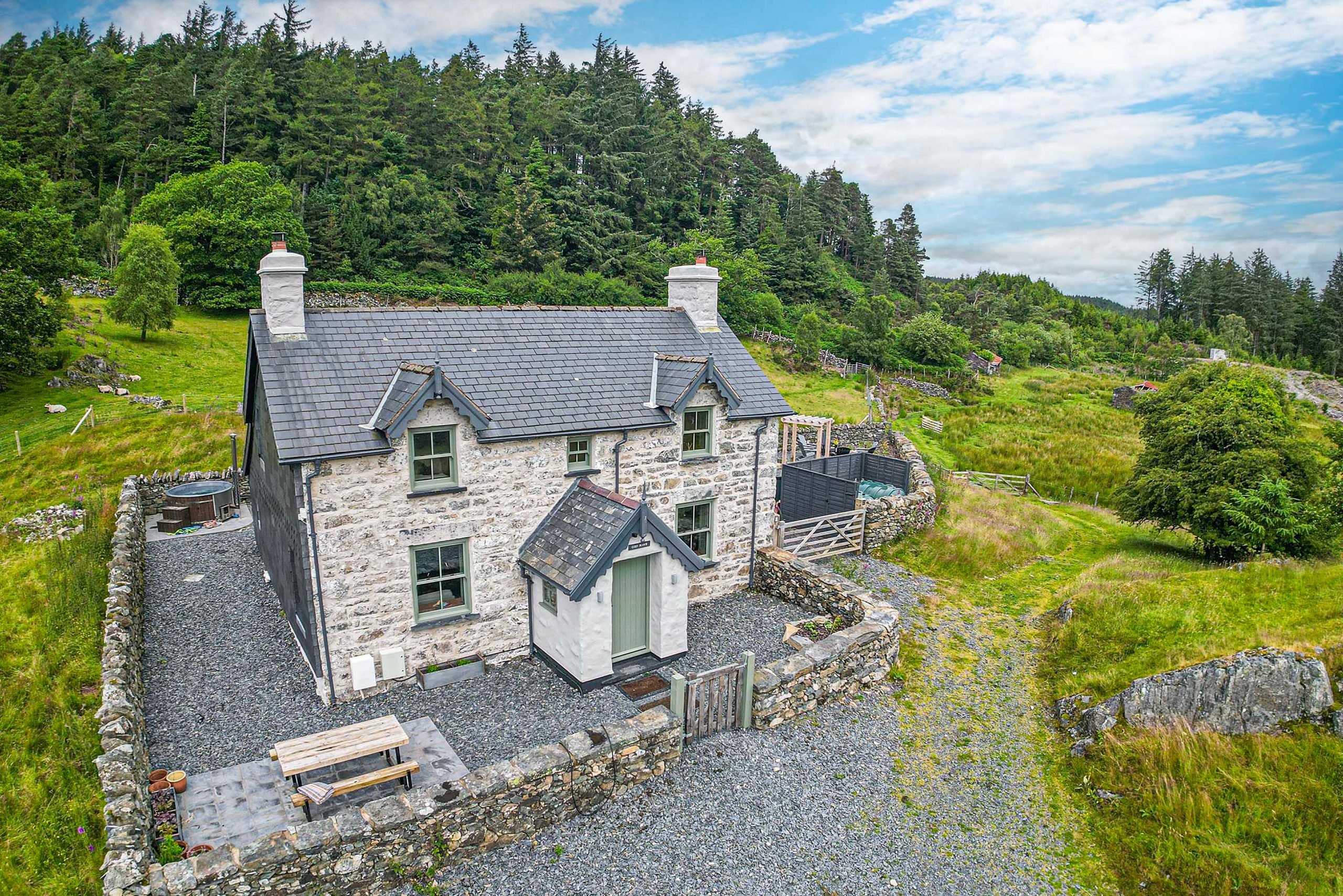 Coed Mawr - Image 1