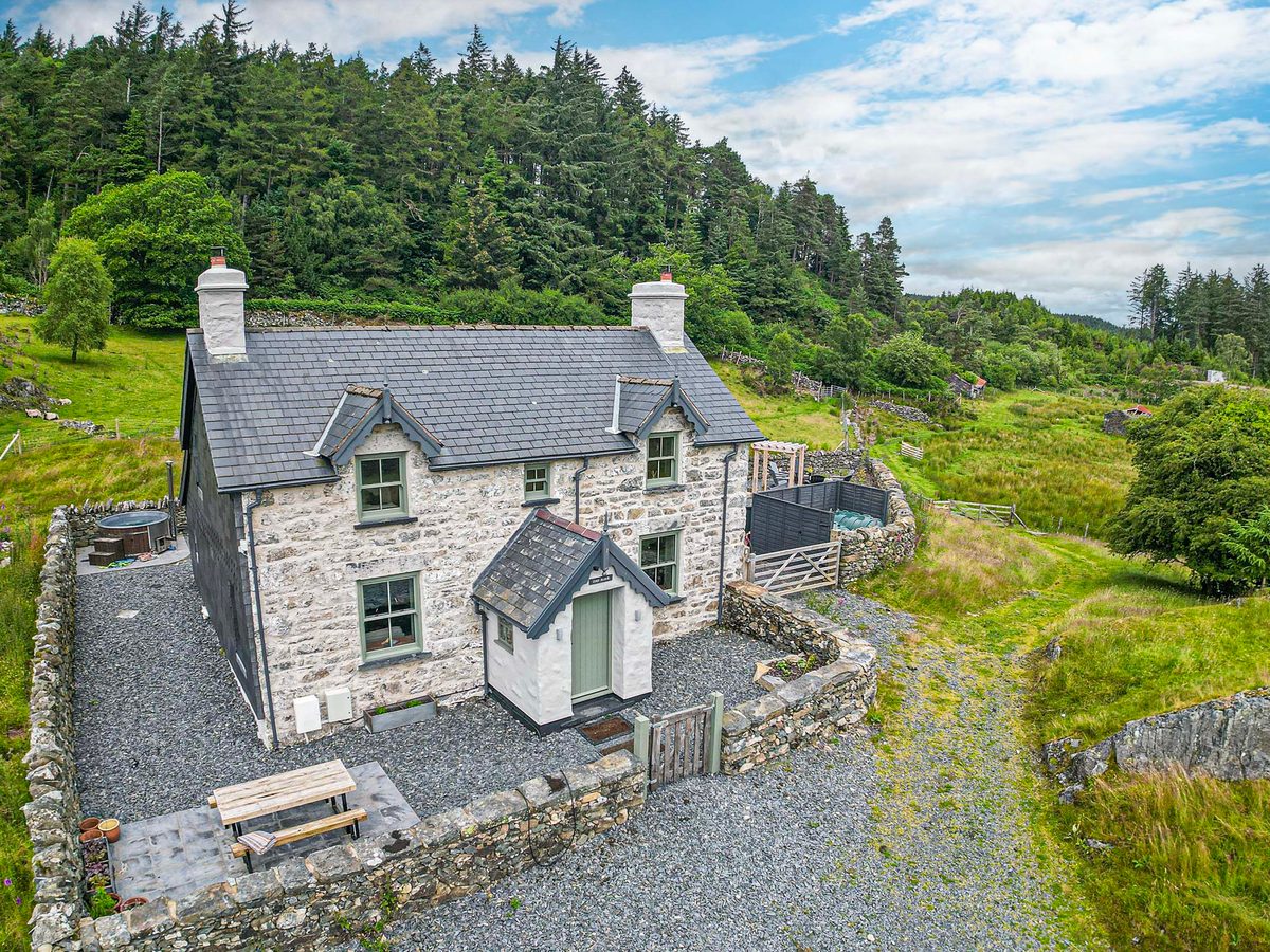 Coed Mawr