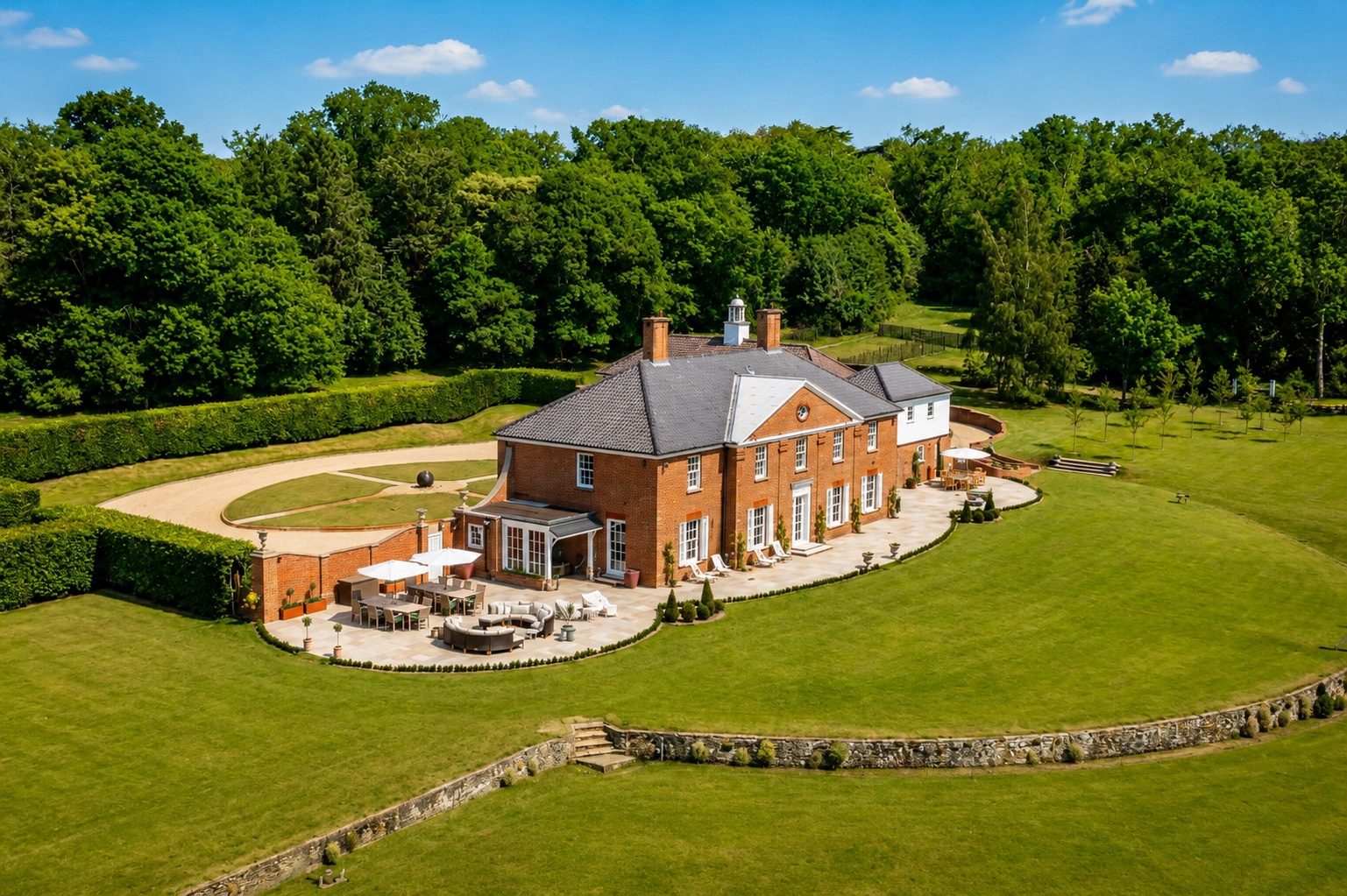 Wychwood House - Image 1