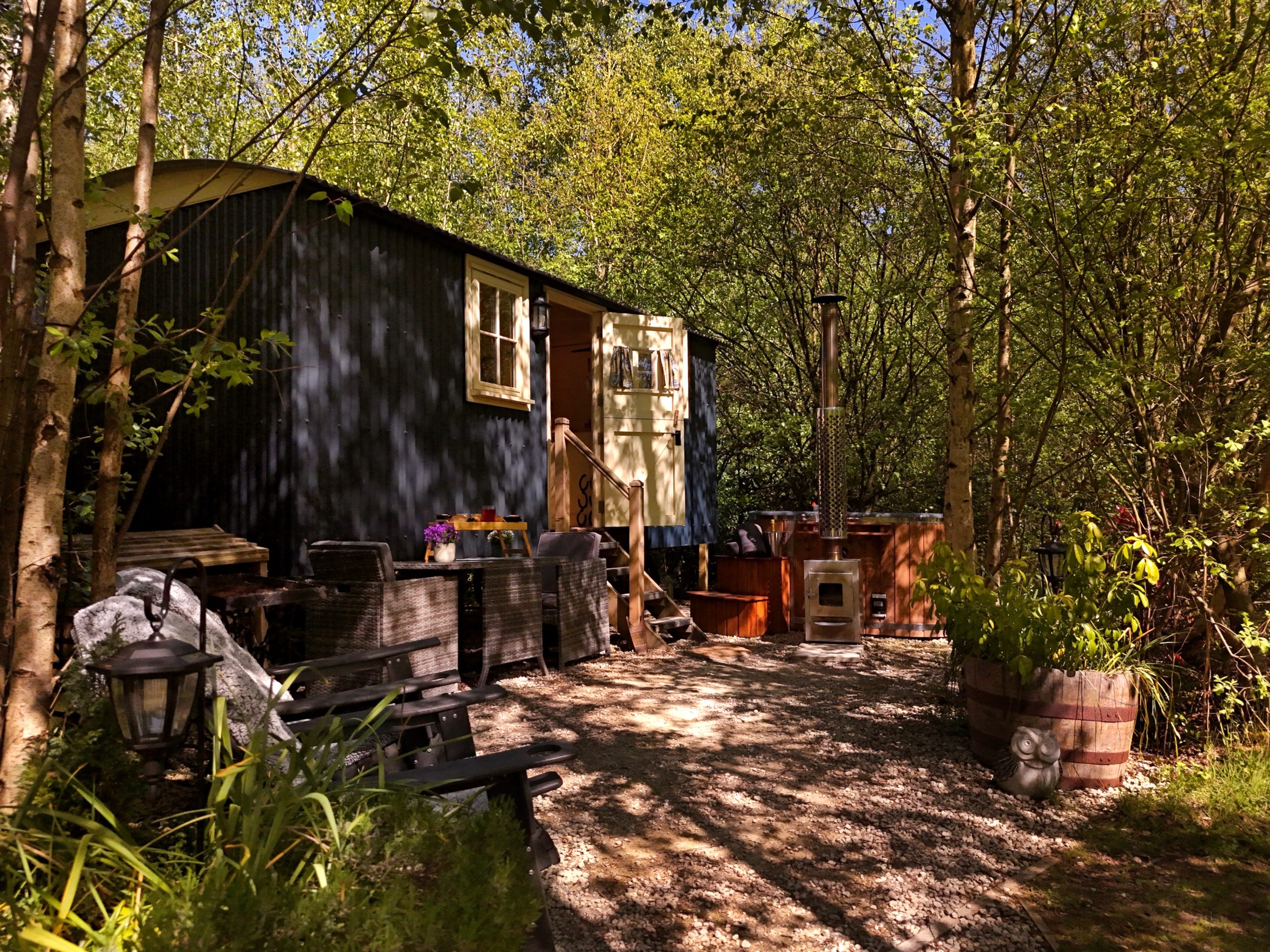 Hart Lake Escapes - Image 1