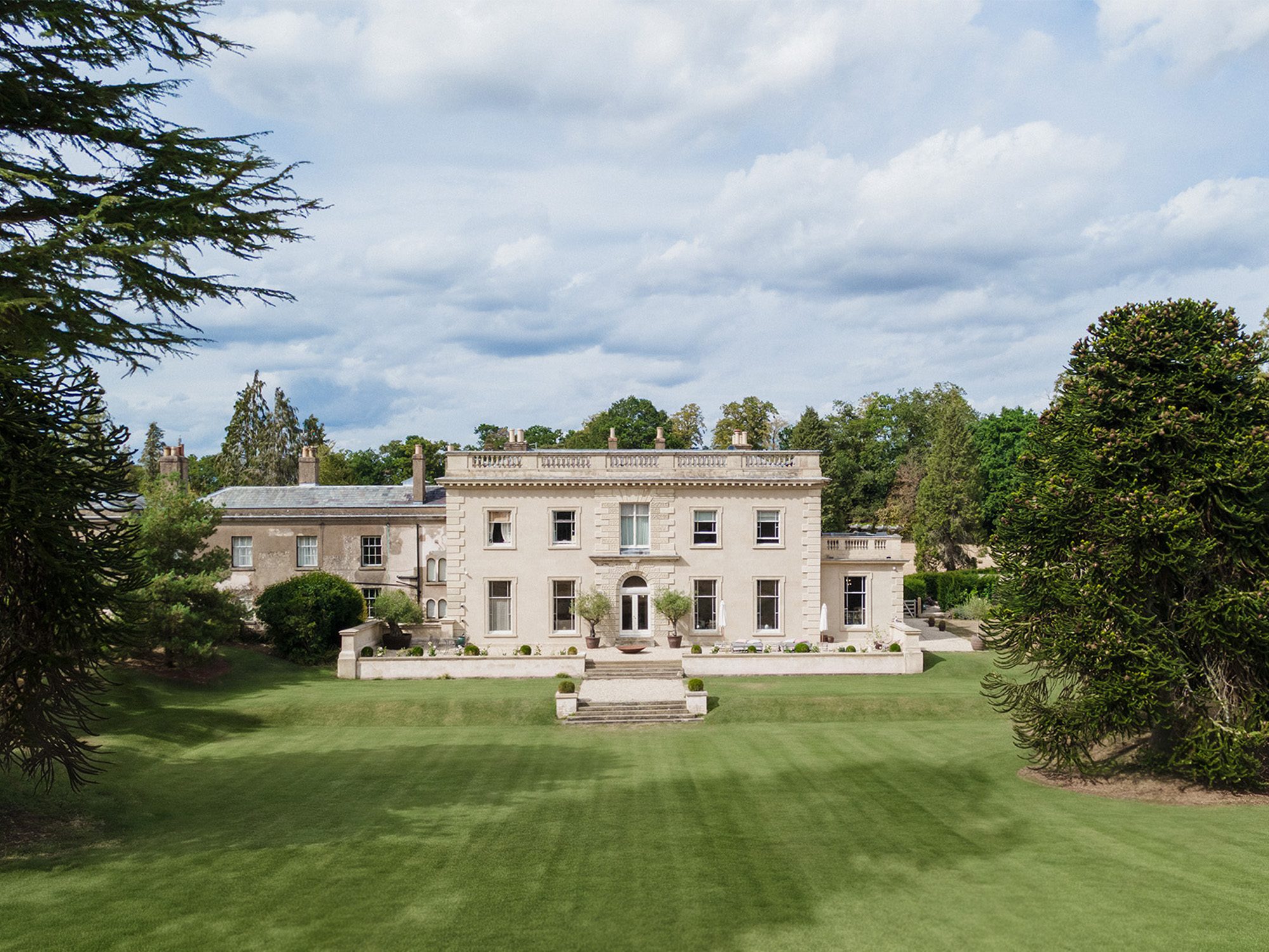 Eleanor Hall - Image 1