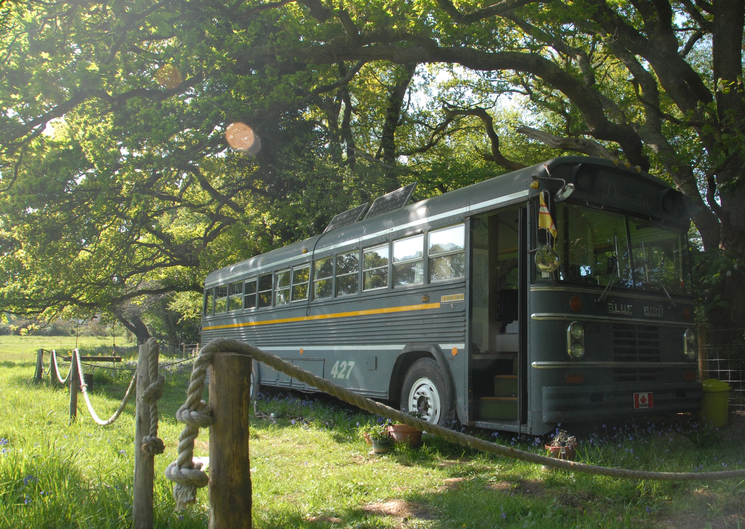 Bus-N-Breakfast