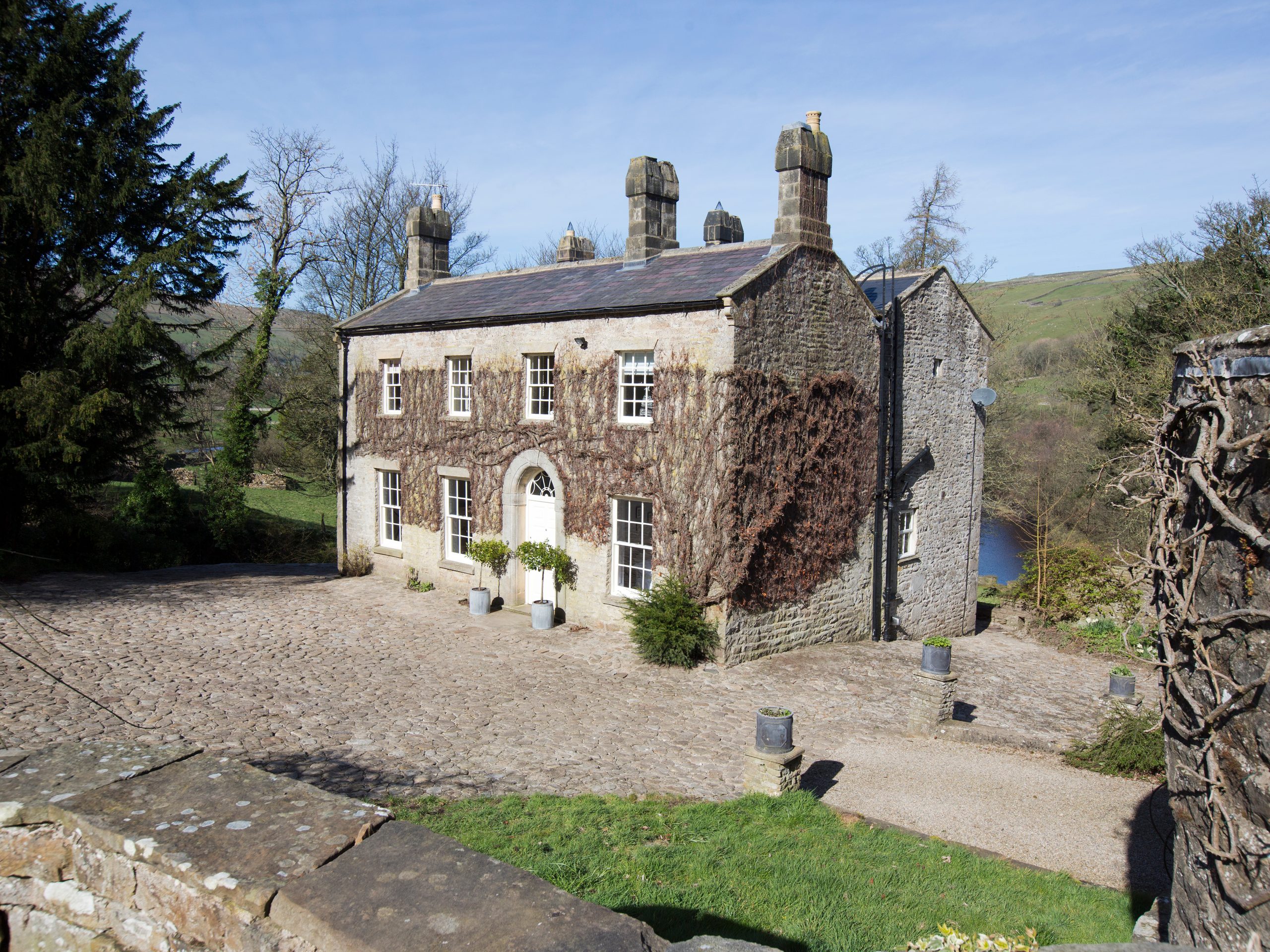 Lawn House - Gorgeous Cottages