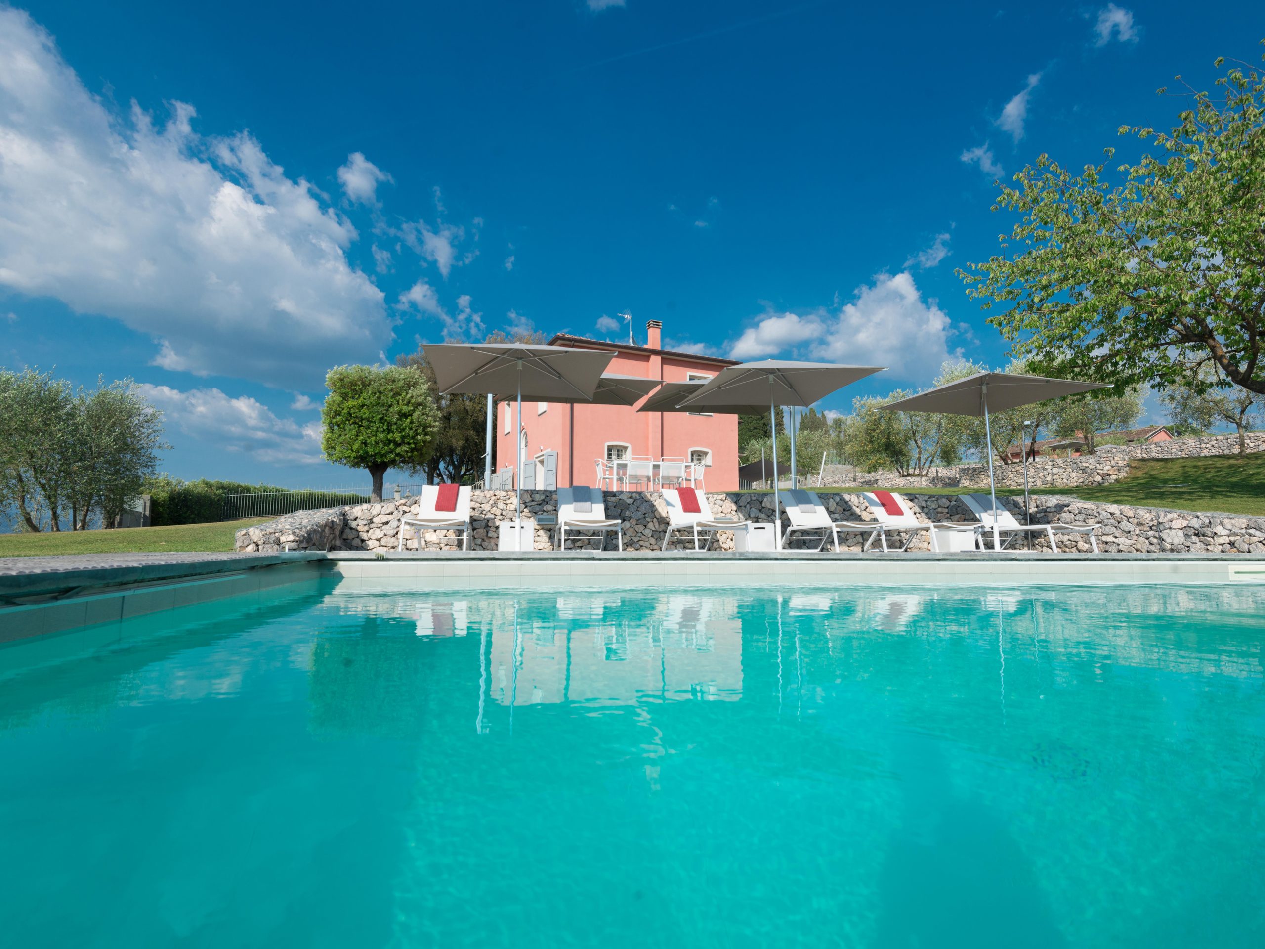 Villa Chic