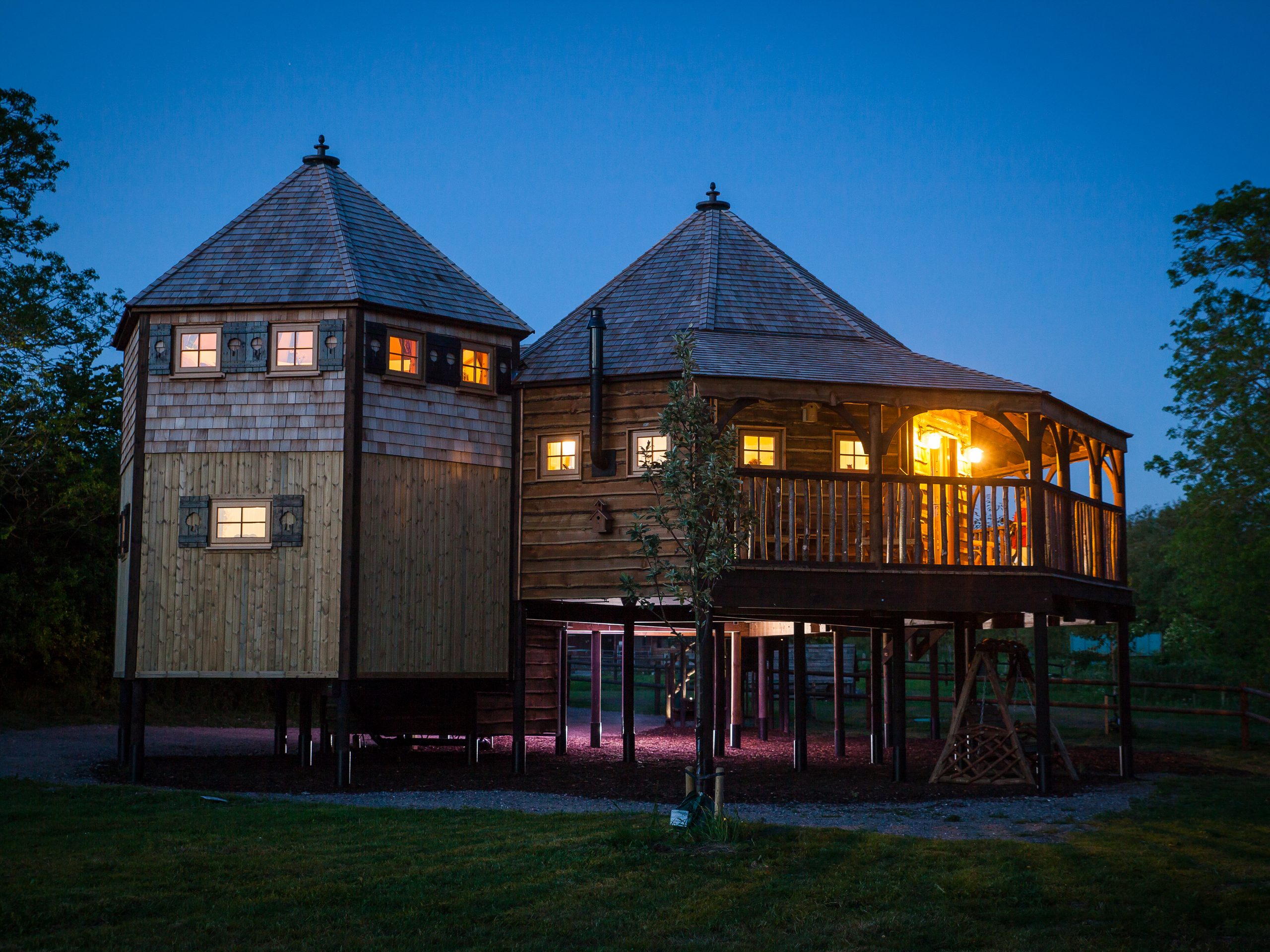 King Arthur's Willow Tree House