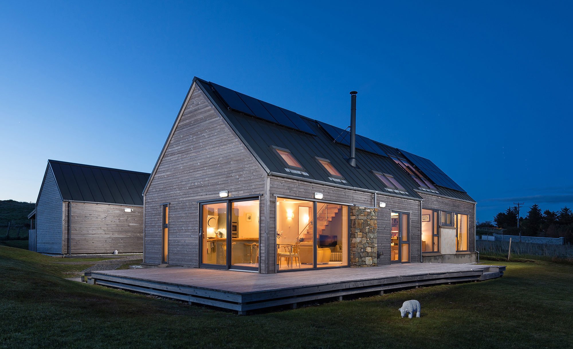 Lewis Longhouse