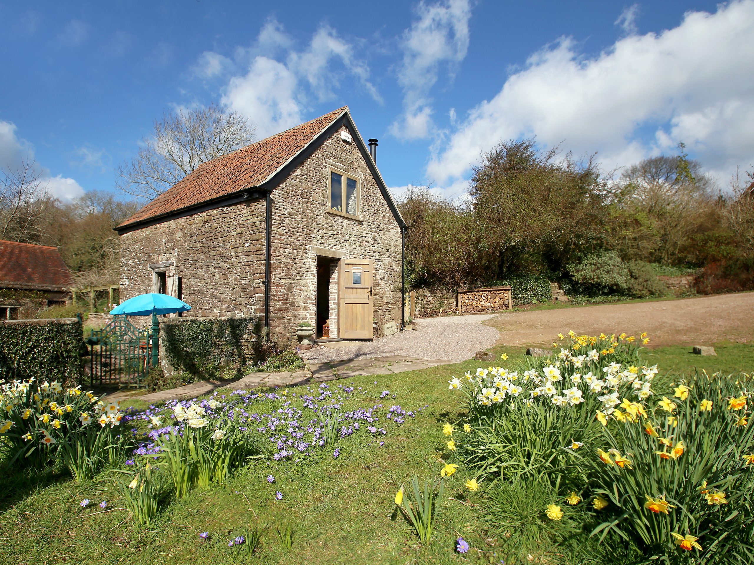 Lavendrye Barn