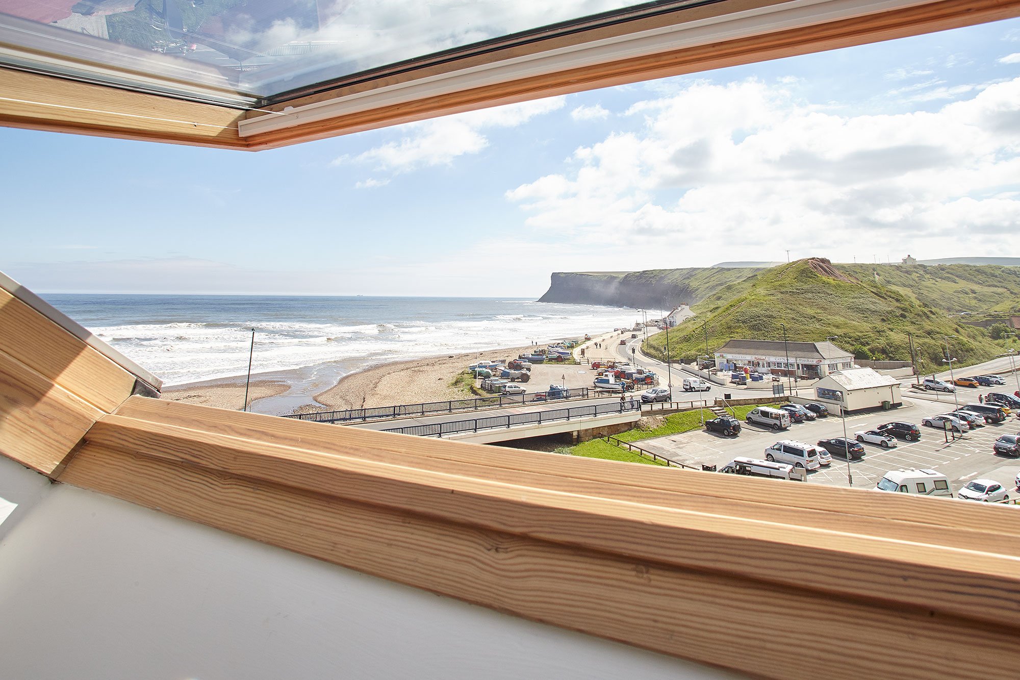 Burnsyde Beach House - Image 1