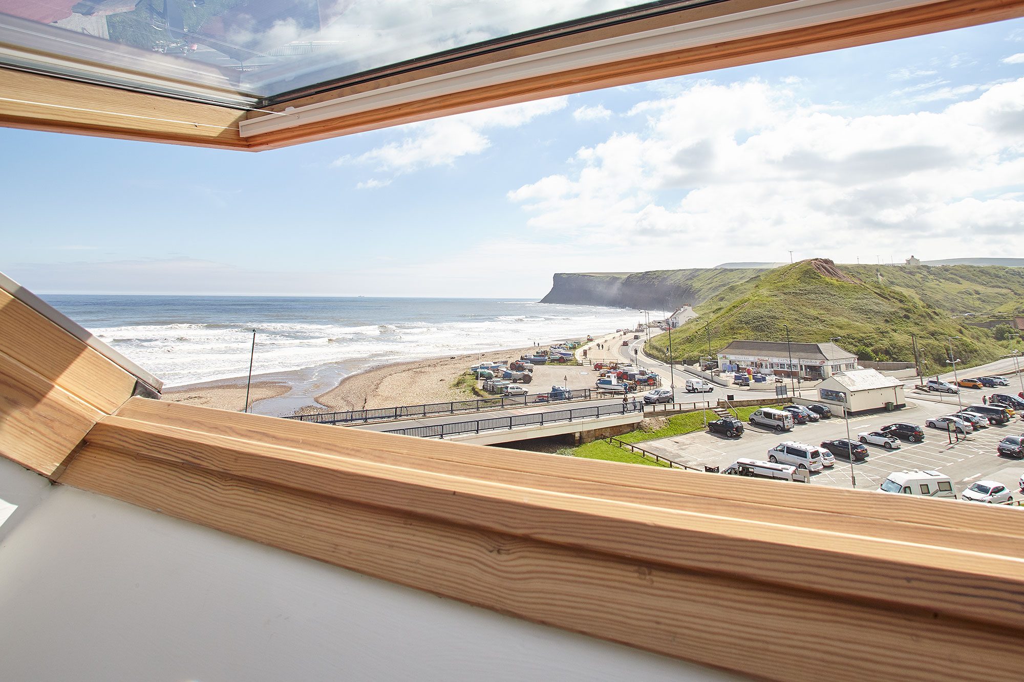 Burnsyde Beach House - Image 1