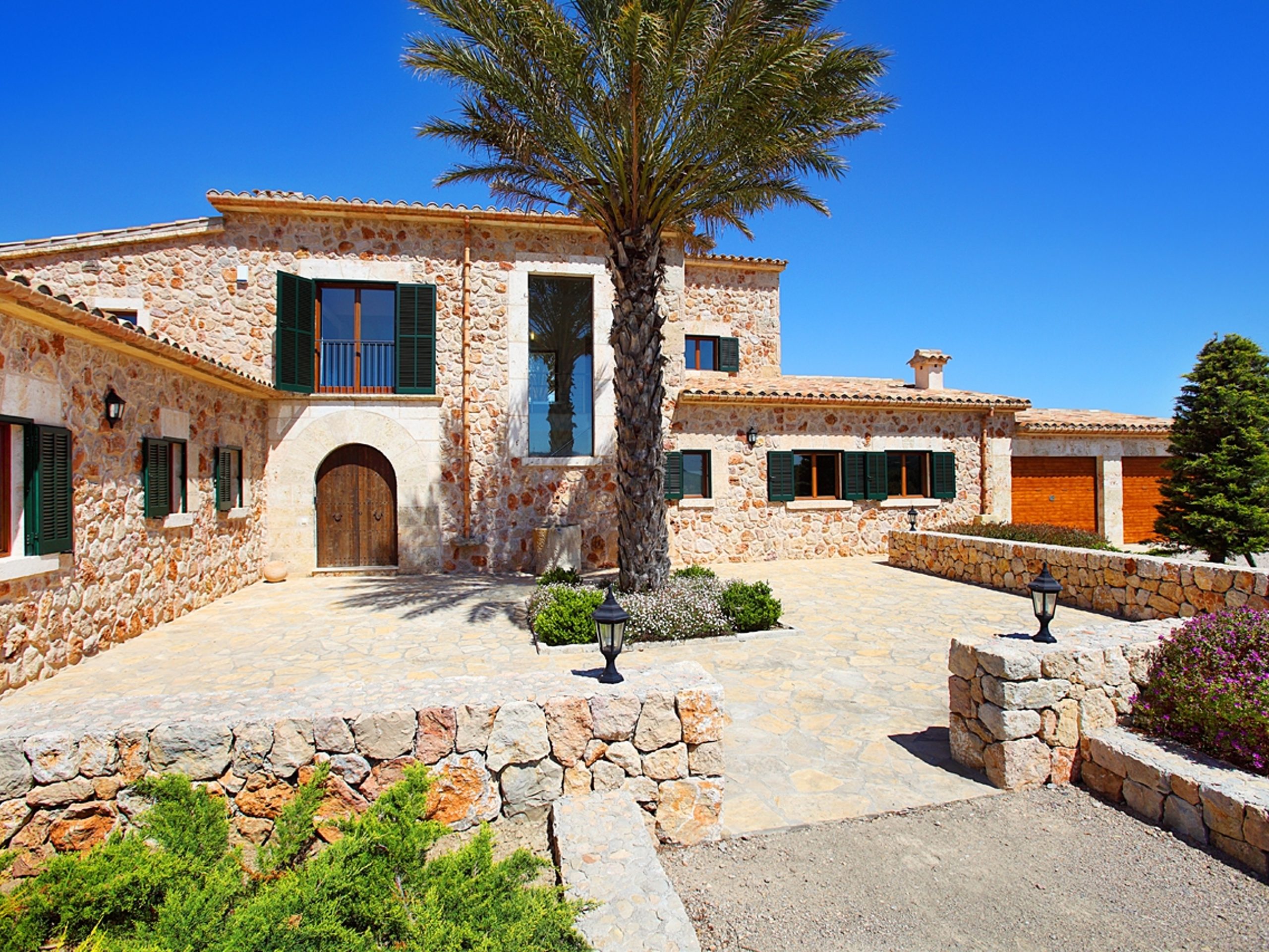 Finca Figueral Nou