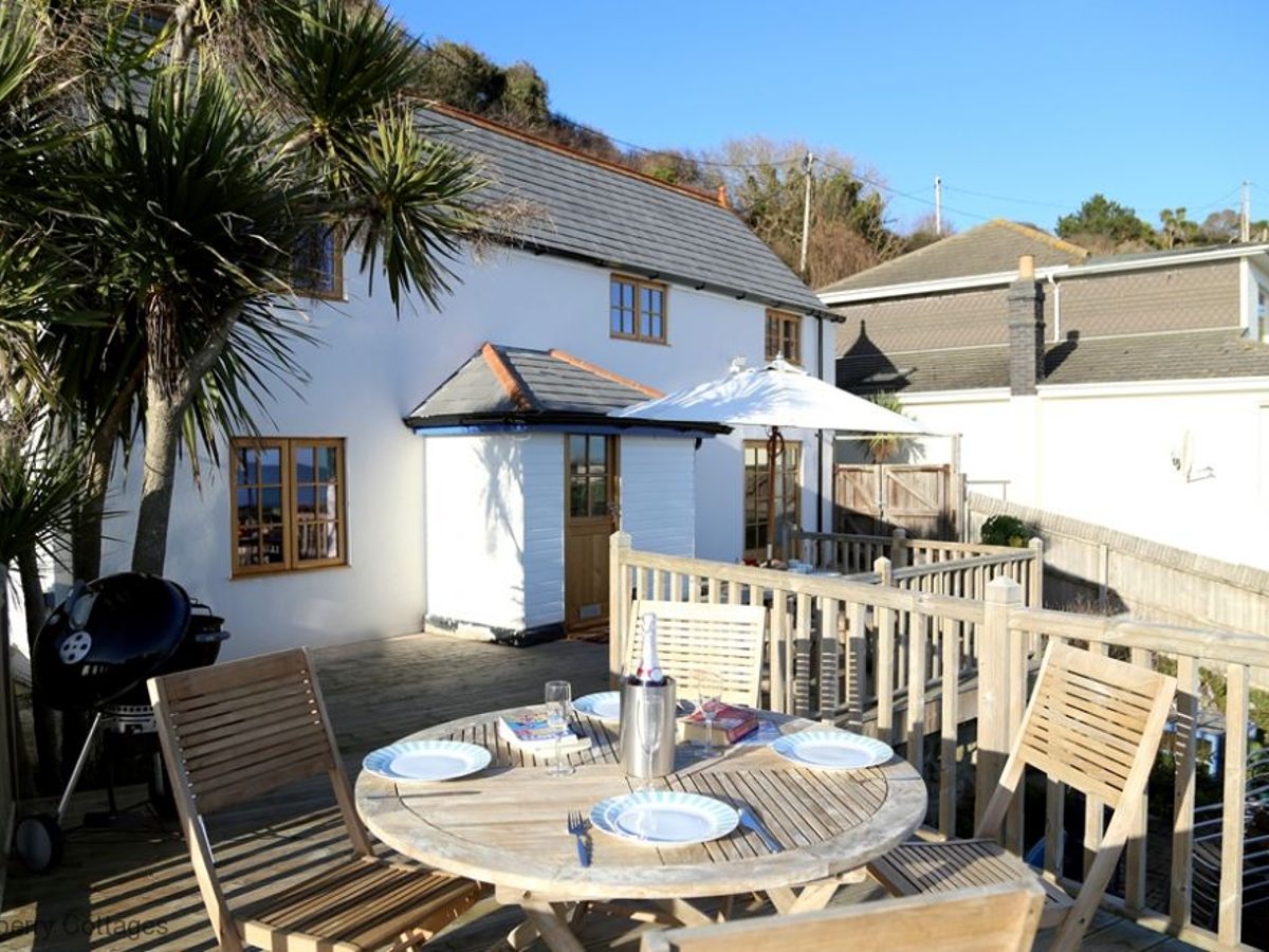 Beachside Cottage
