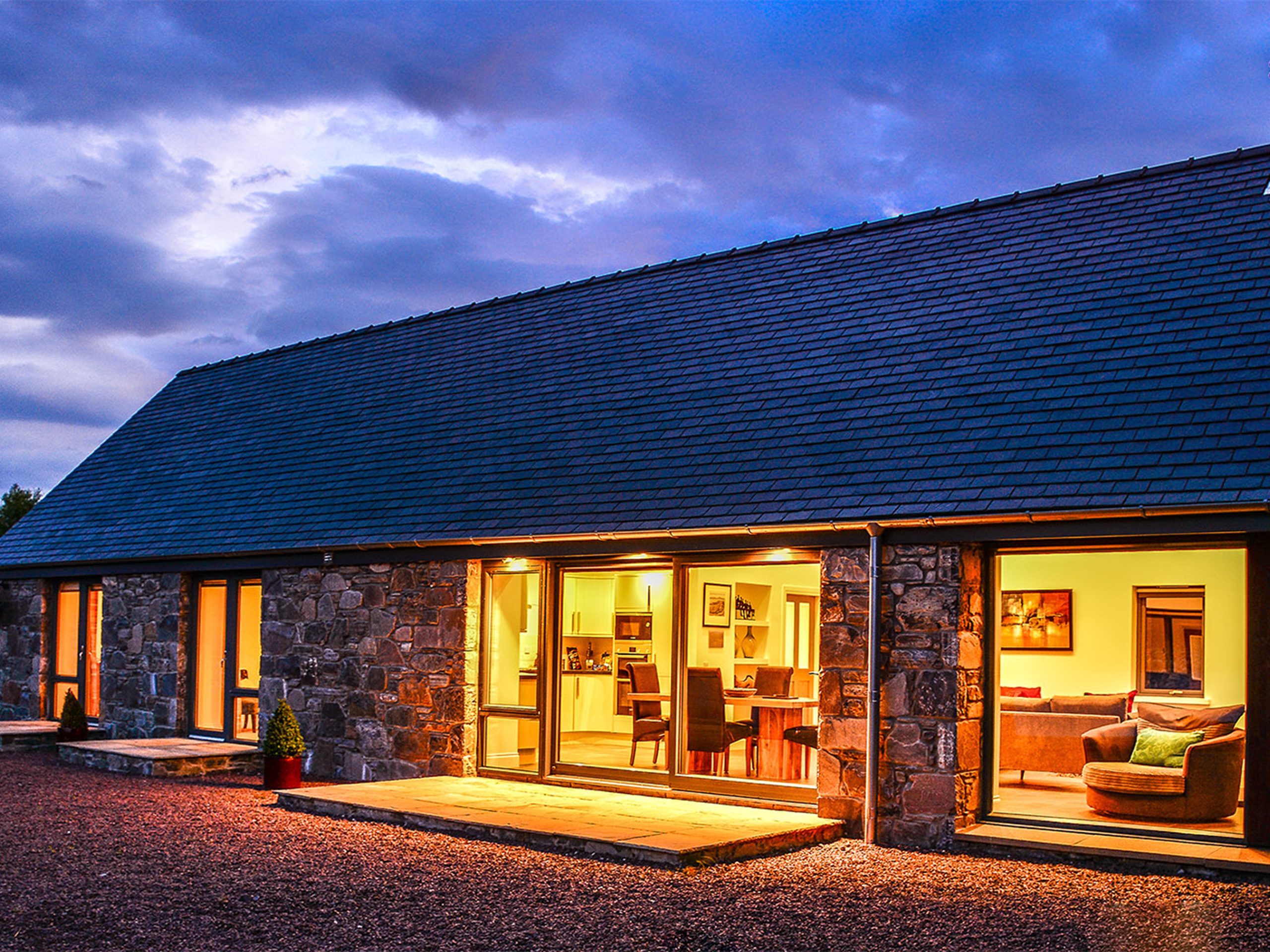 Avernish Lodge