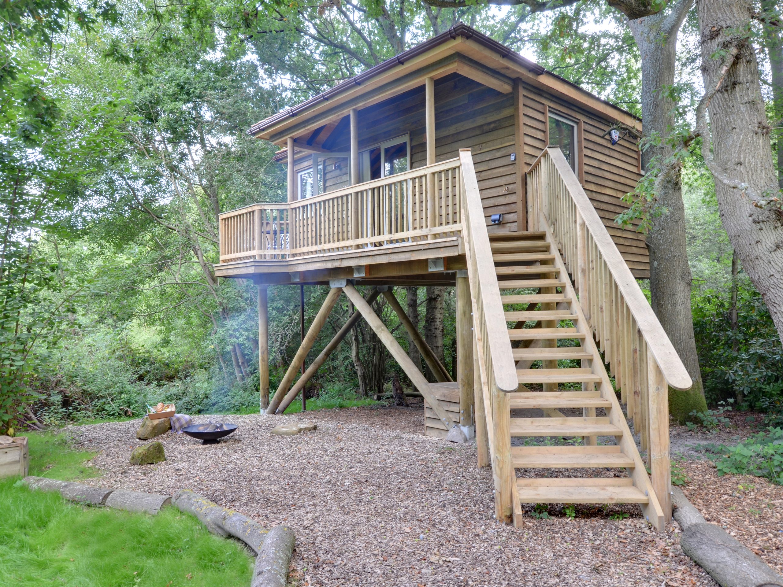 Tinkers Treehouse