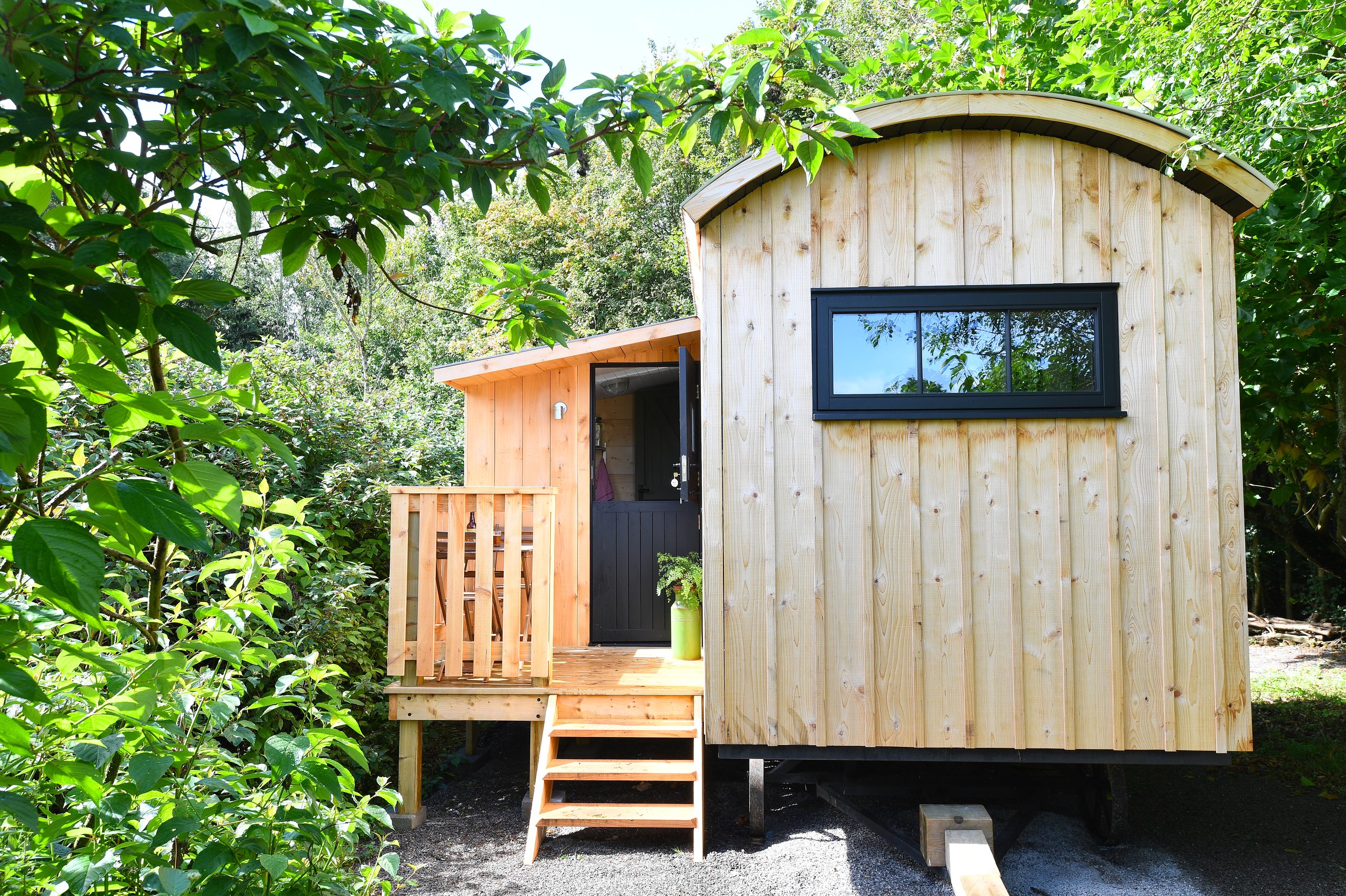 Hide Wales - The Bugail Hut - Image 1