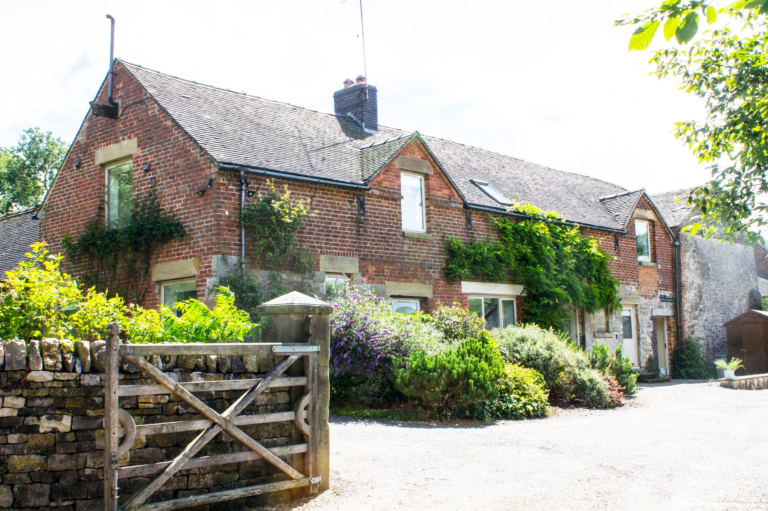 Curlew Cottage - Image 1