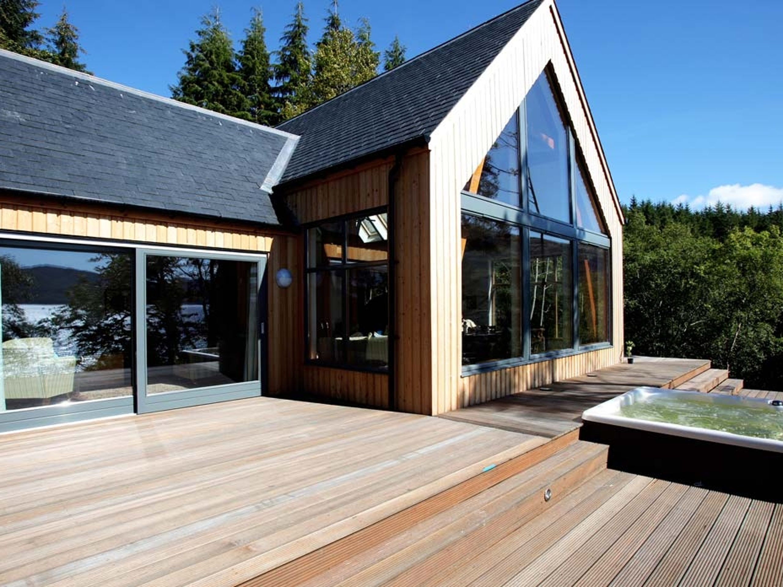 Knoydart House