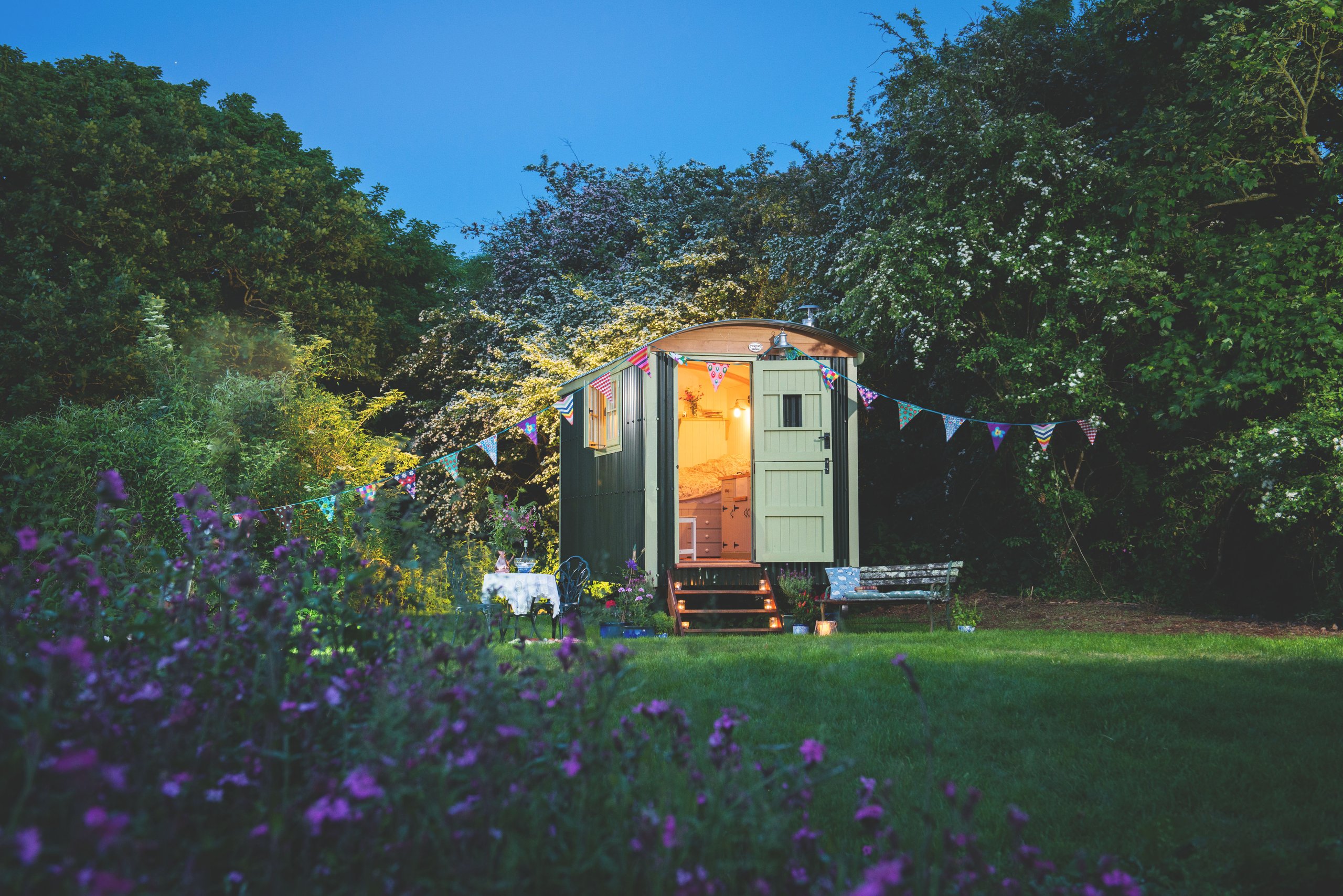 Free Range Escapes' - Hidden Shepherd's Hut