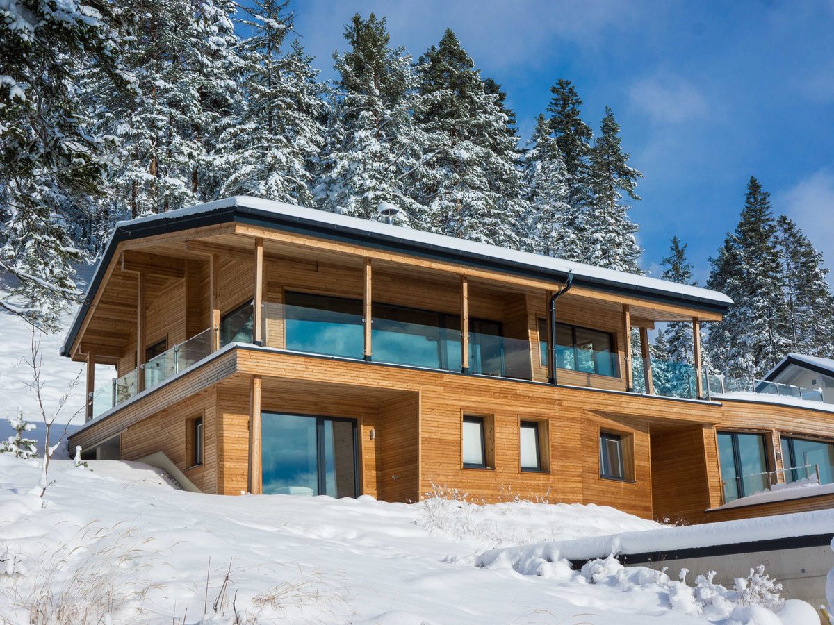 Ferdi Mountain Base