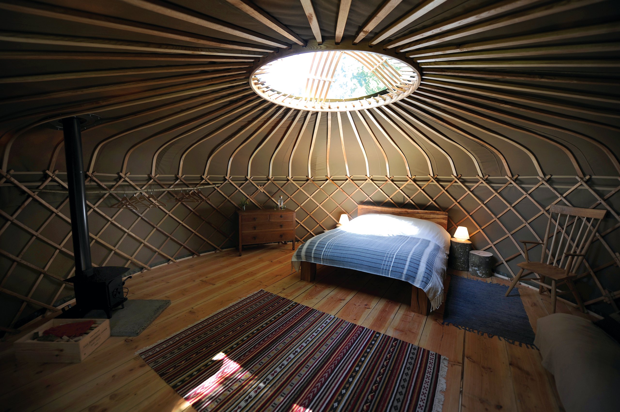 Redwood Valley - Woodland Cabin &amp; Yurts