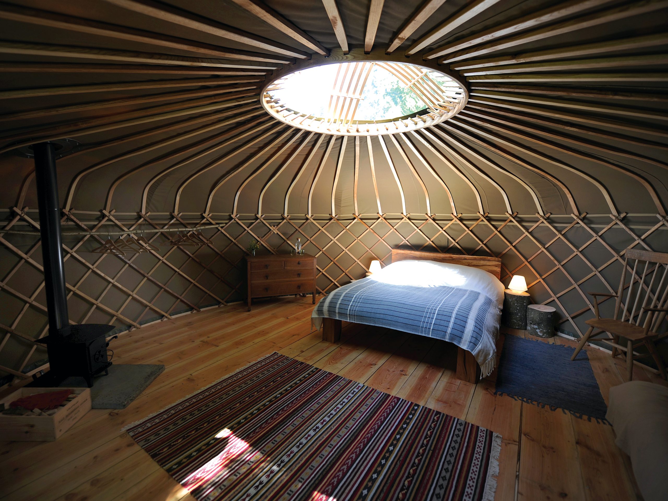 Redwood Valley - Woodland Cabin & Yurts