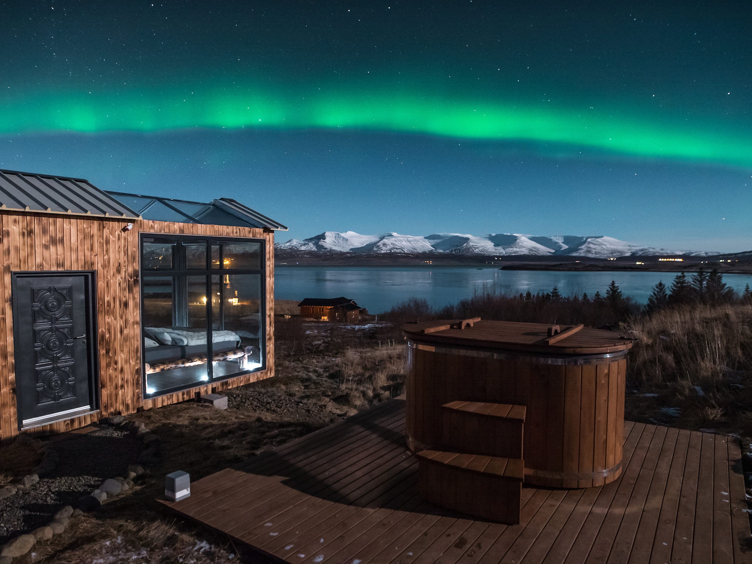 Panorama Glass Lodge