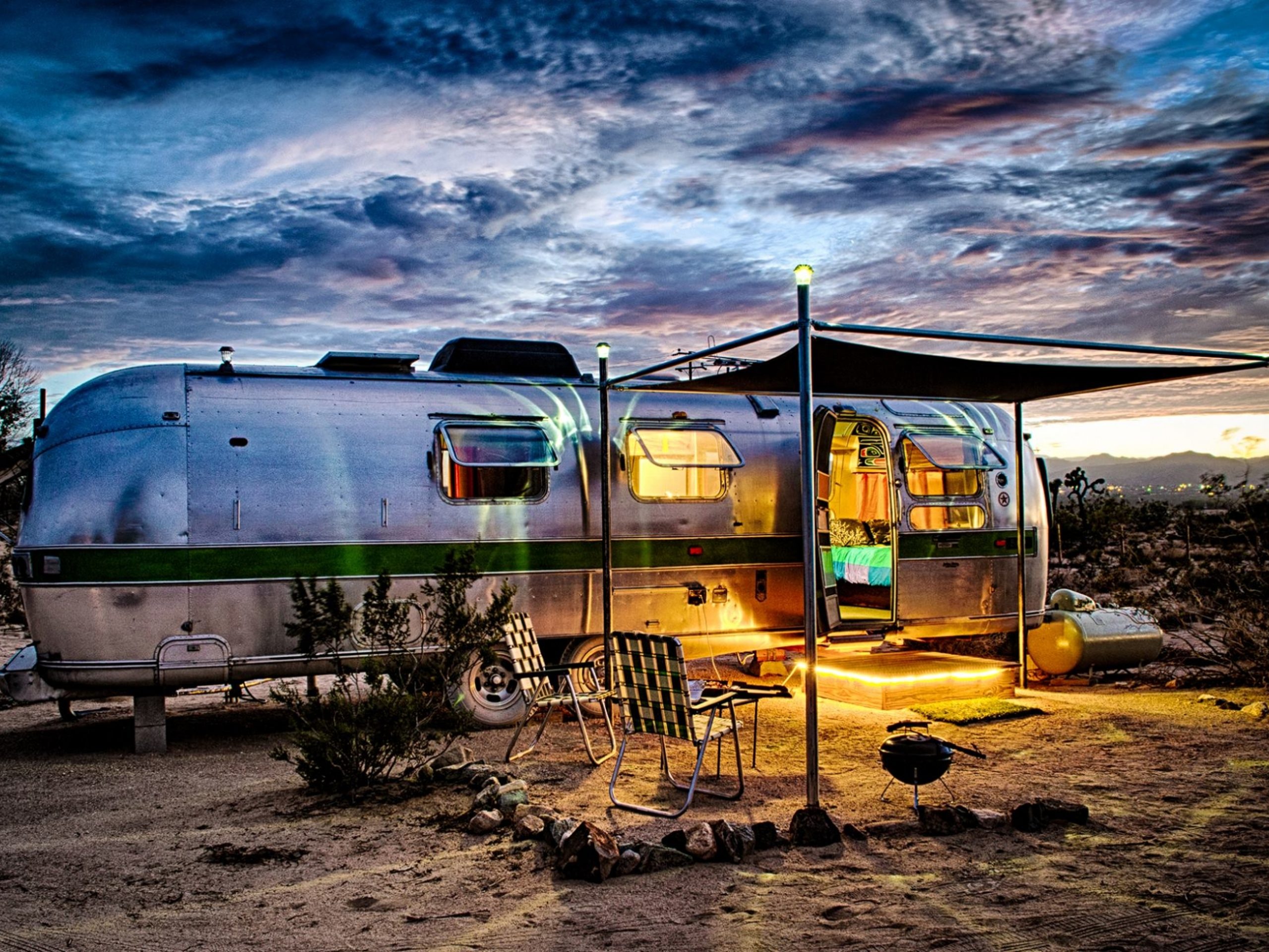 Kate's Lazy Desert Airstreams